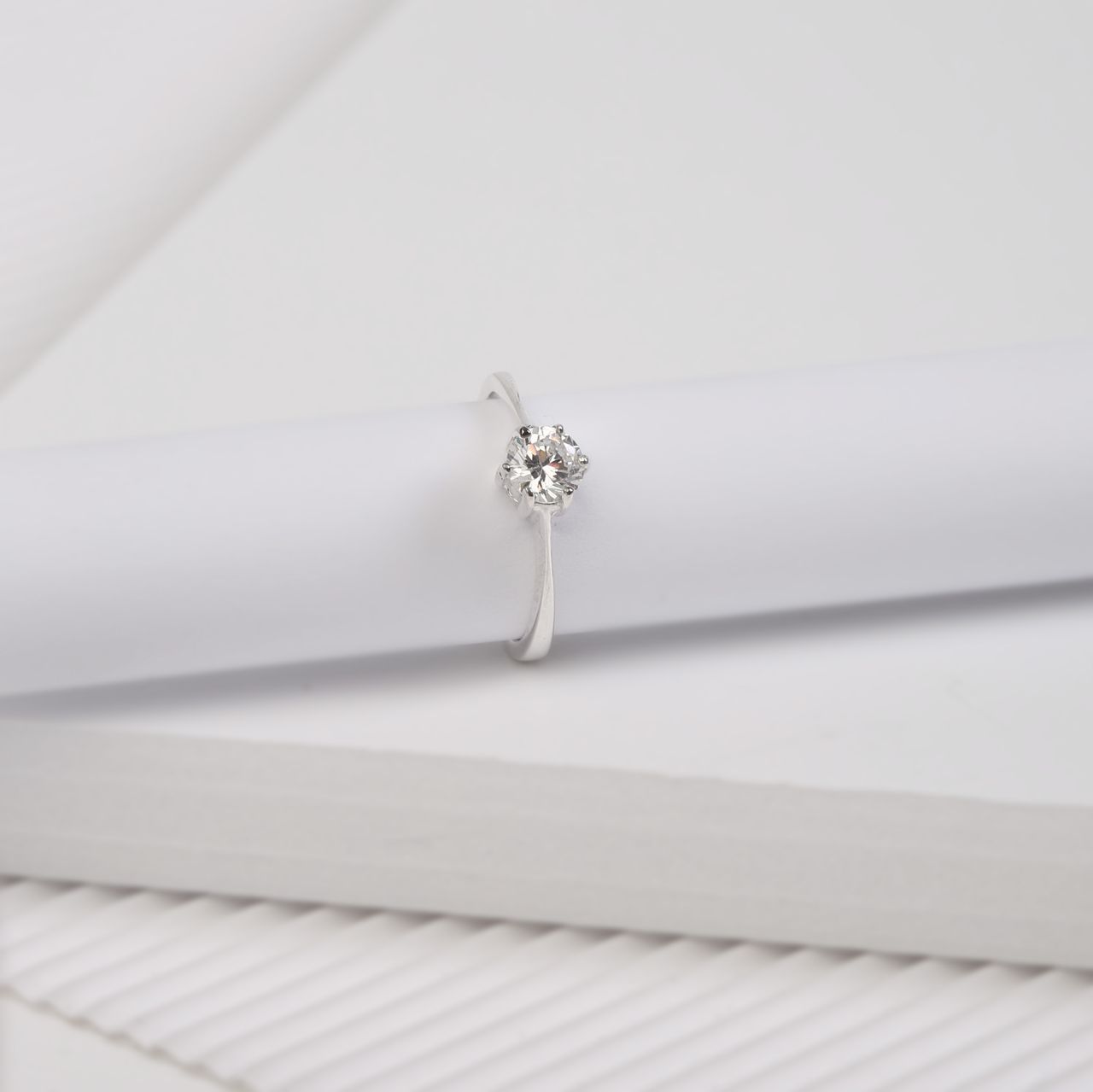 Zilveren ring solitair met zirkonia