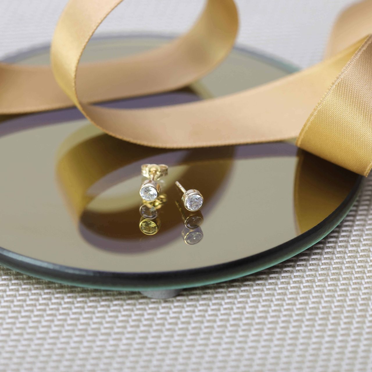 Ohrringe, 585 Gelbgold, mit Zirkonia, 4 mm