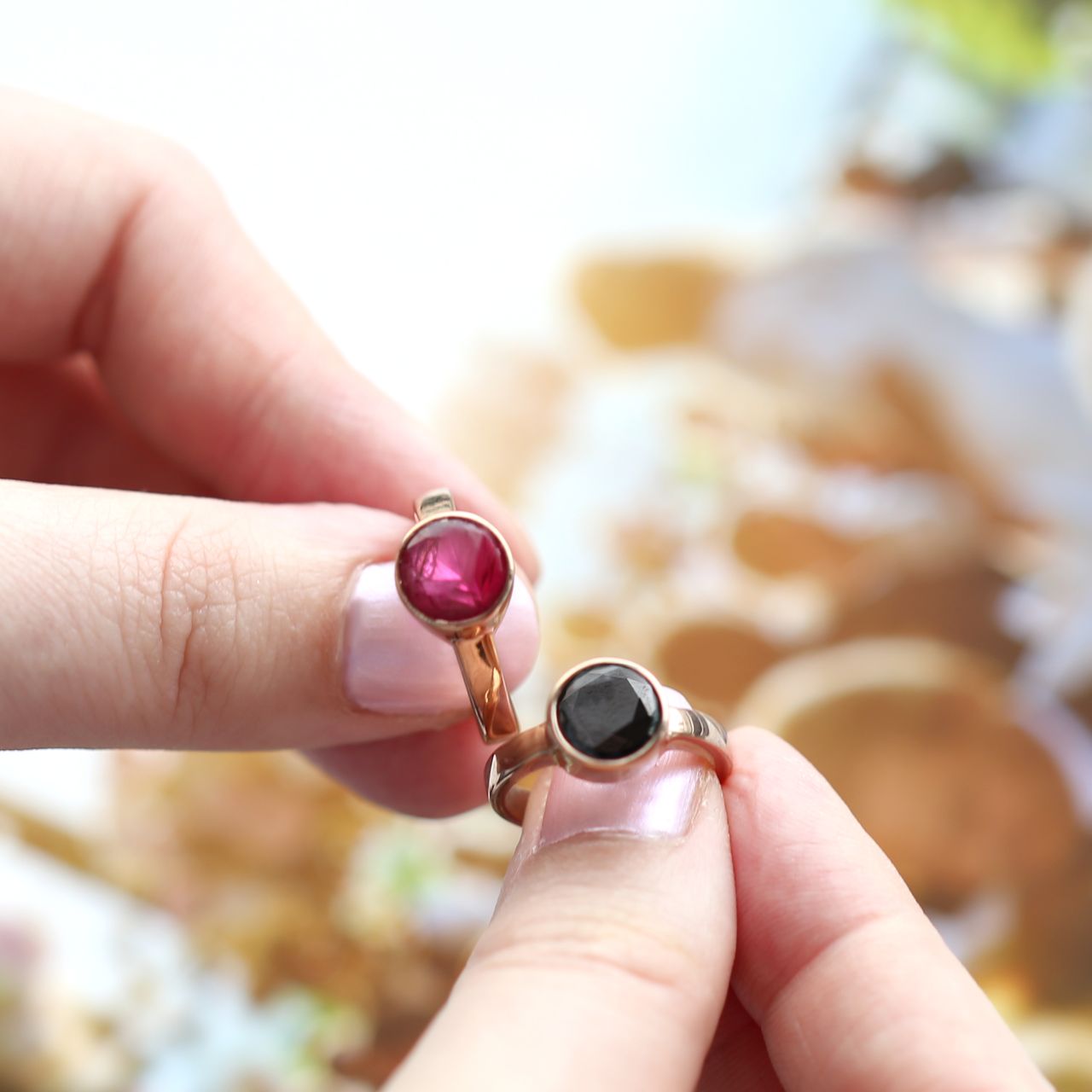 Stainless steel roséplated ring met zirkonia voor dames