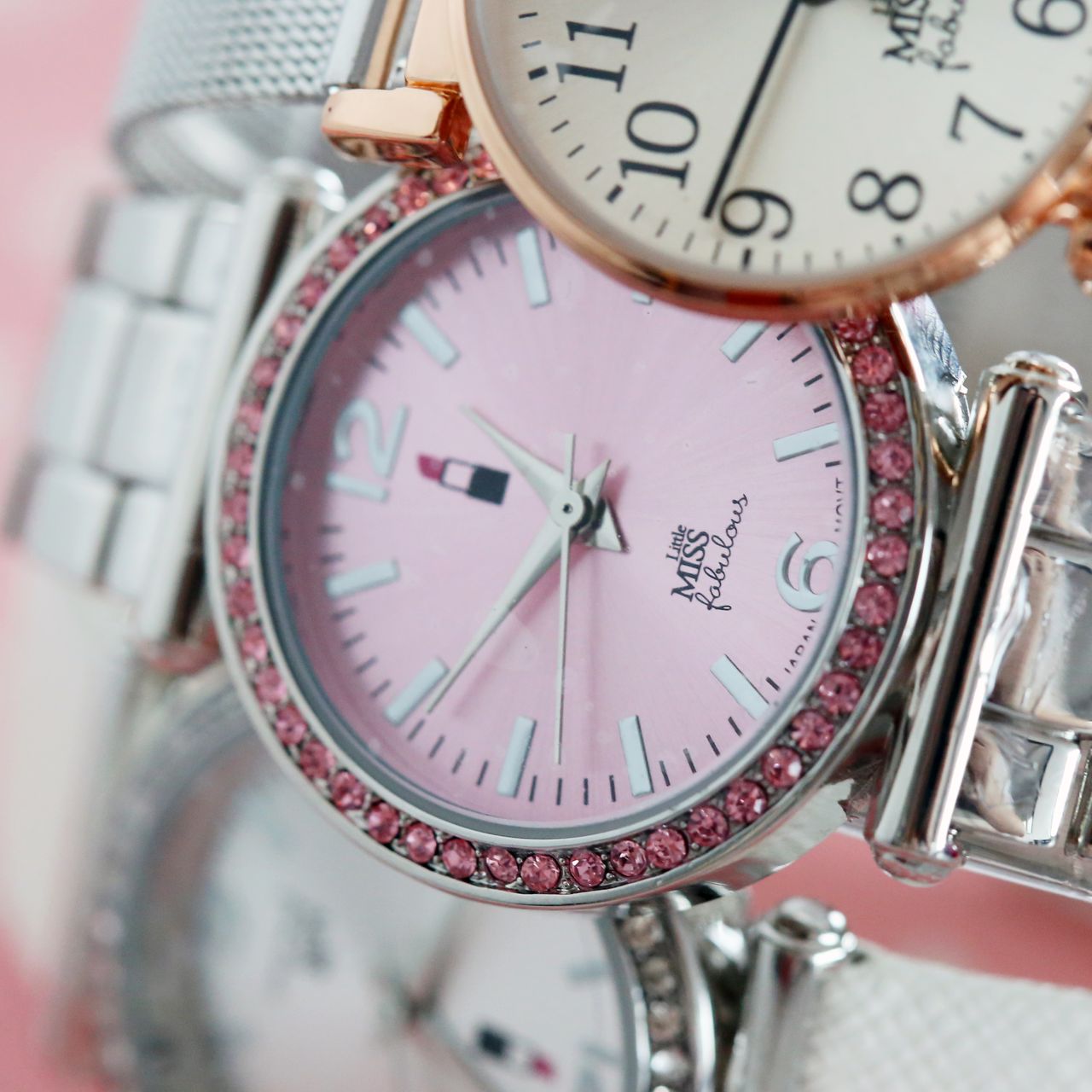 Little Miss Fabulous Armbanduhr mit einem Edelstahlarmband