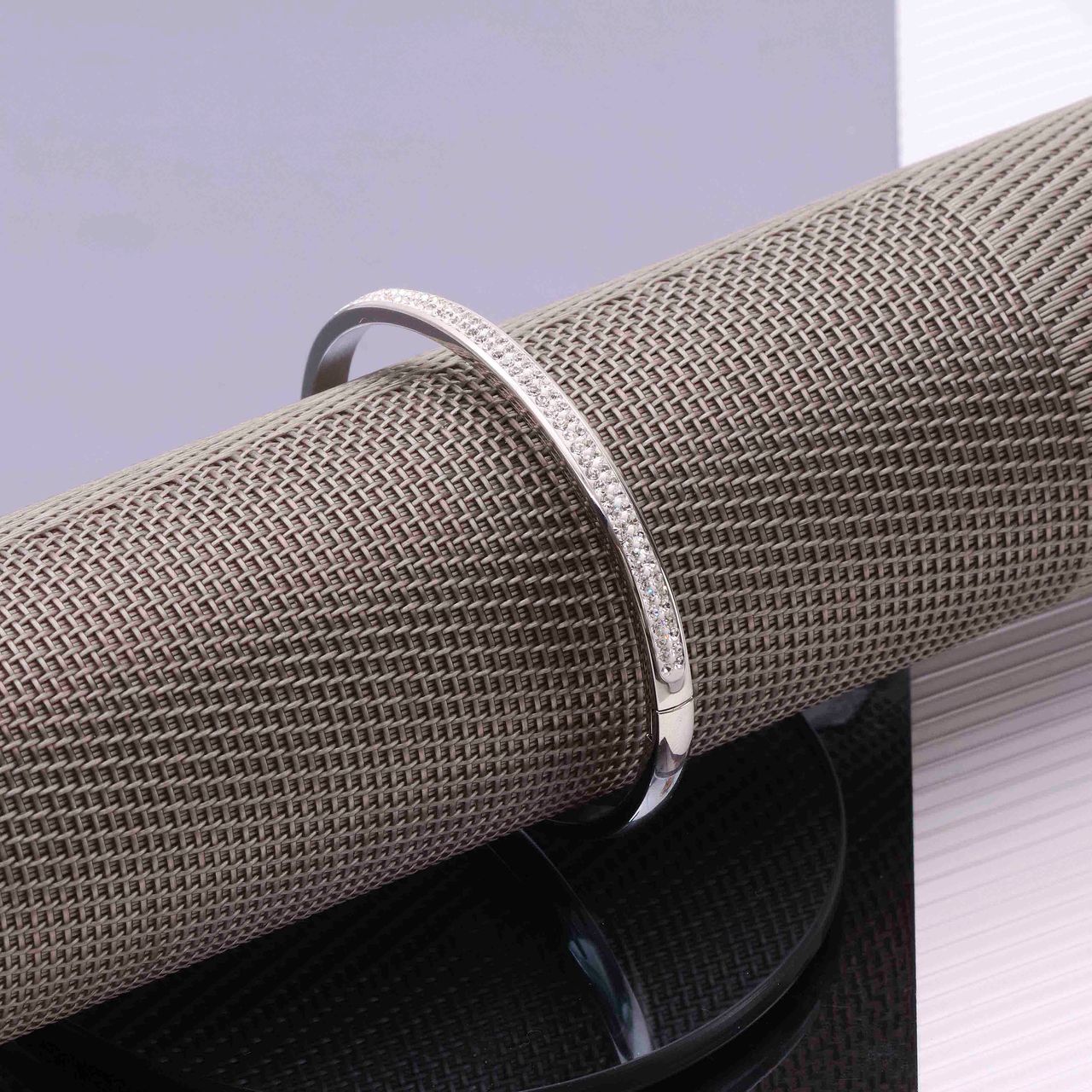 Gerecycleerd stalen armband bangle met kristal