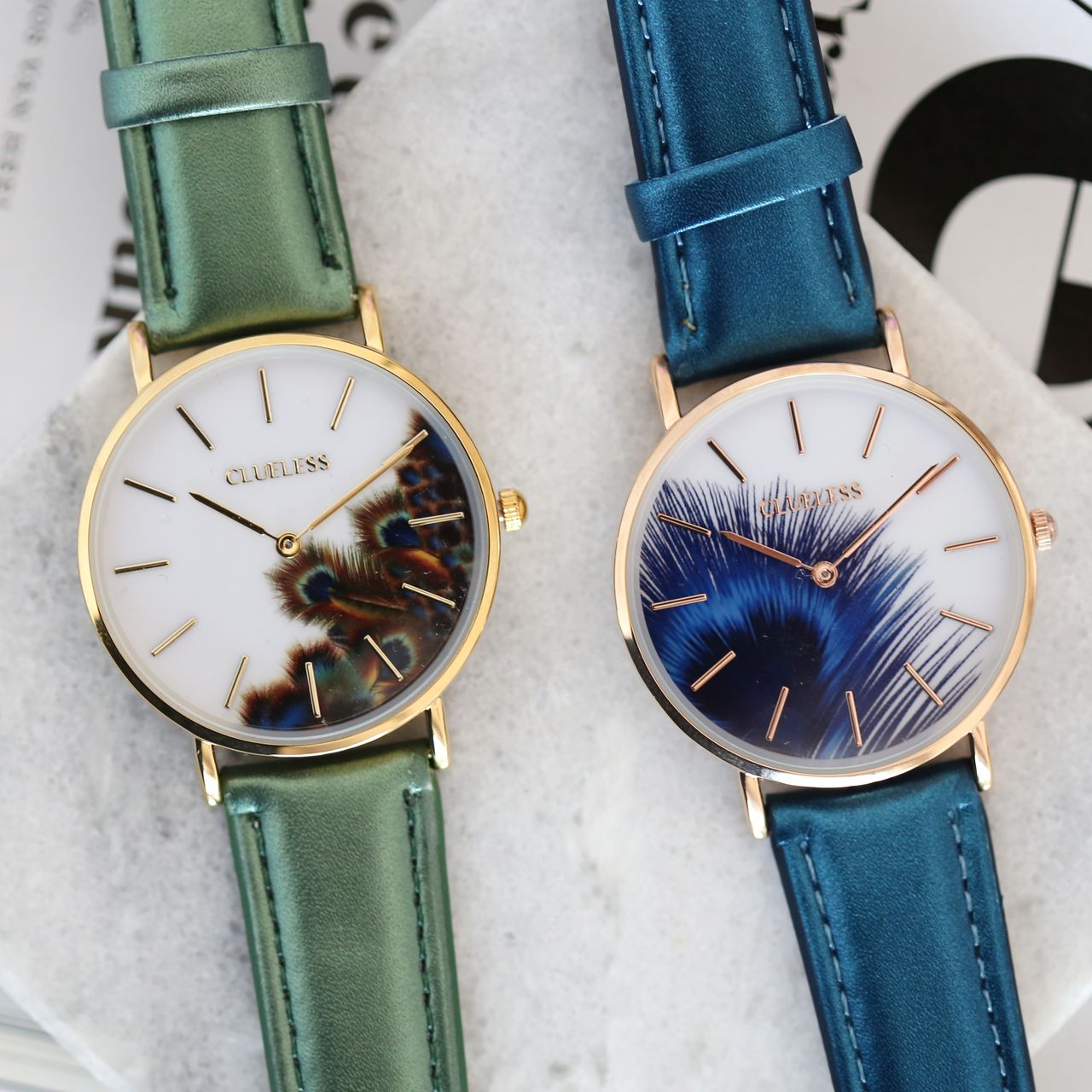 Clueless horloge met groene leren band