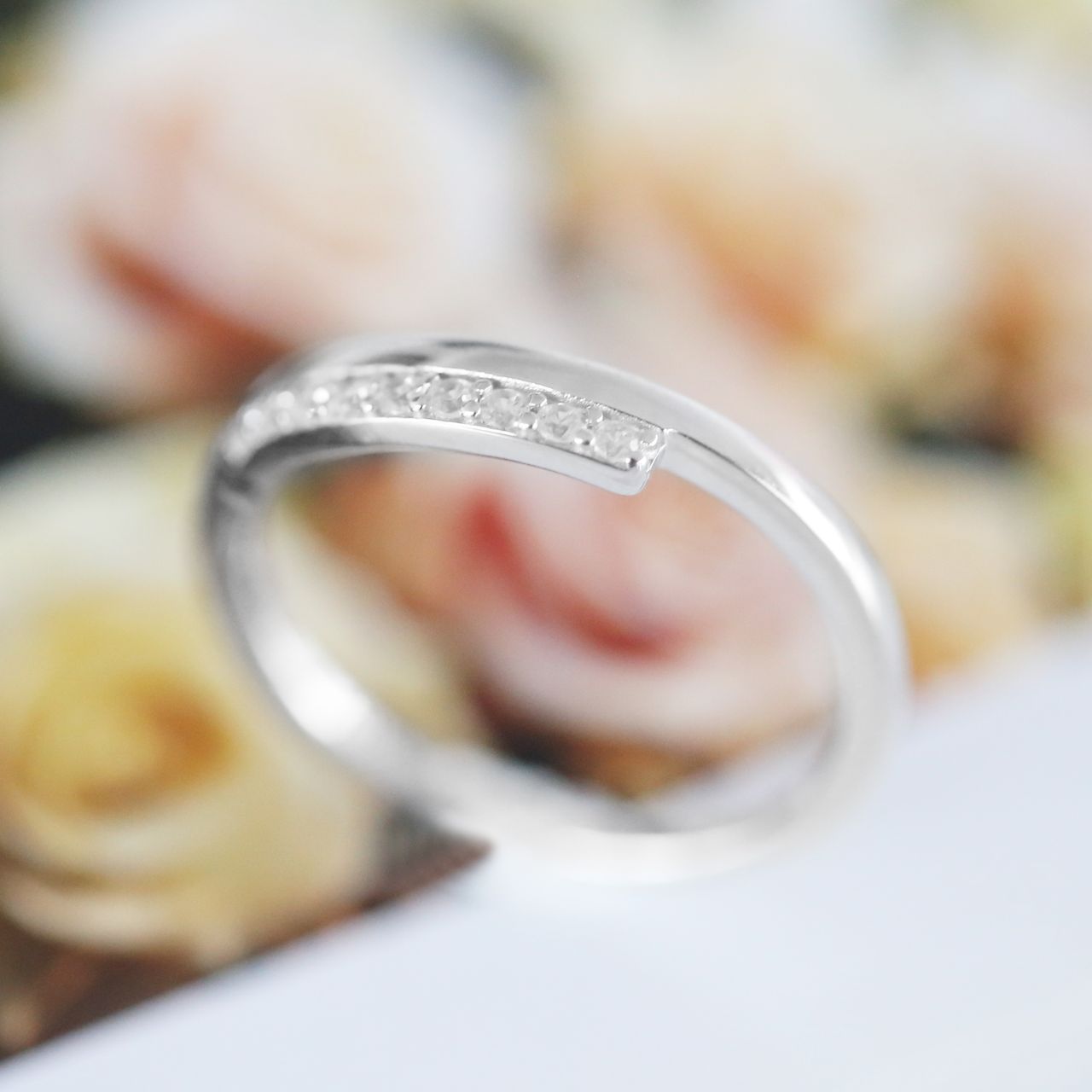 Zilveren ring met zirkonia