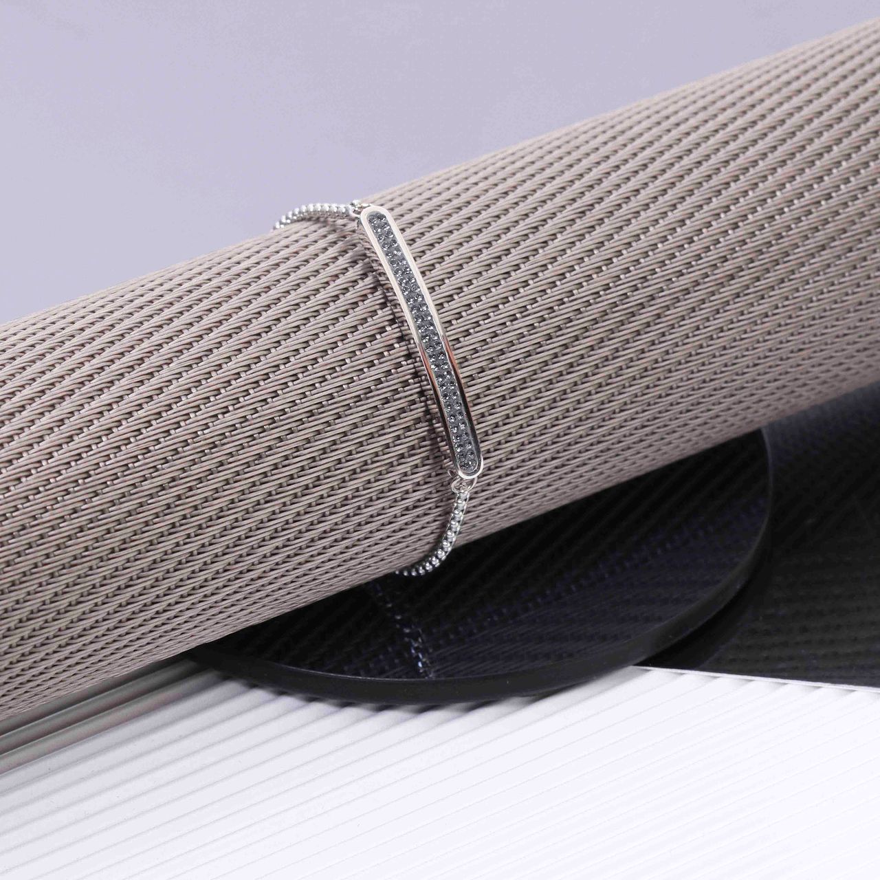 Gerecycled stalen plaatarmband black diamond kristal
