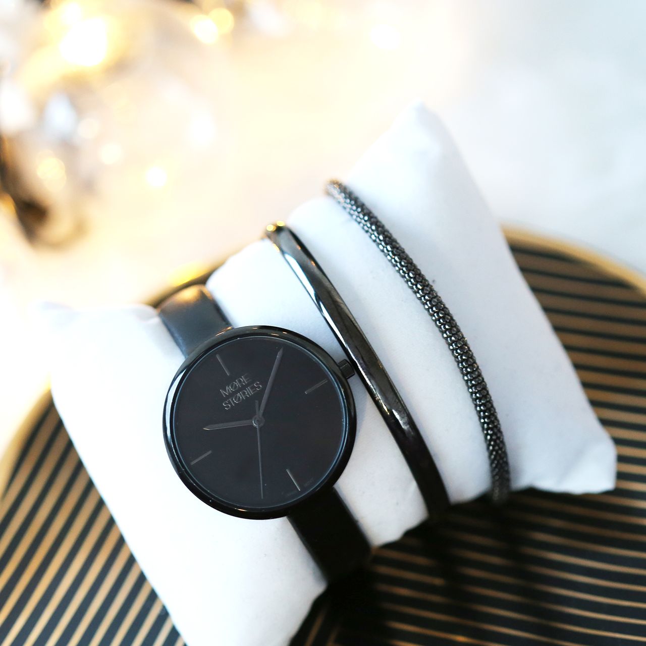 Zilveren blackplated sieradenset met horloge