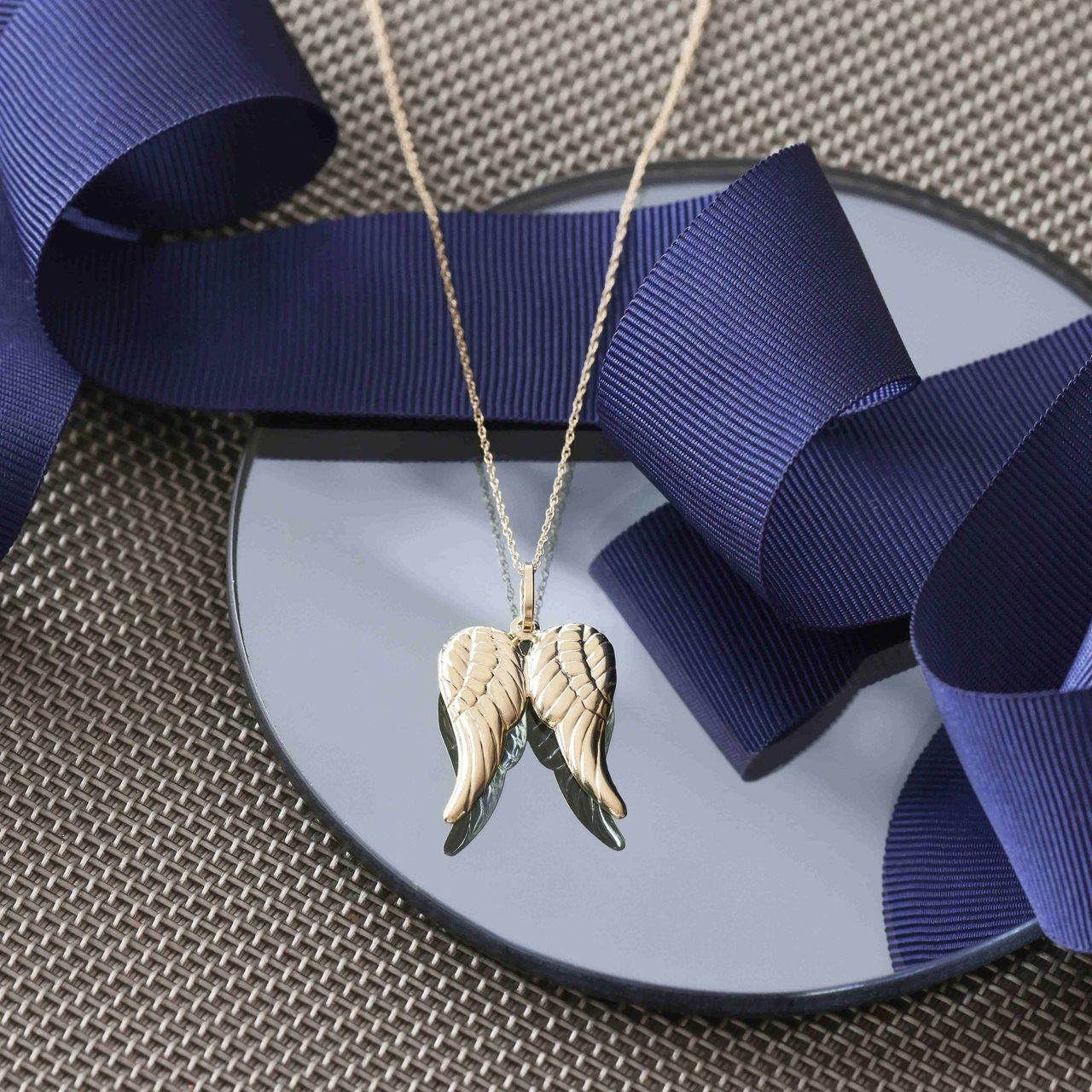 9 karaat ketting met hanger vleugels voor dames