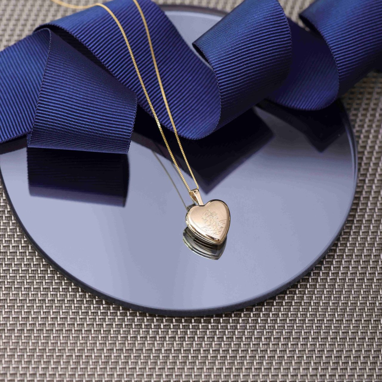 375 Gold Halskette mit Herzmedaillon