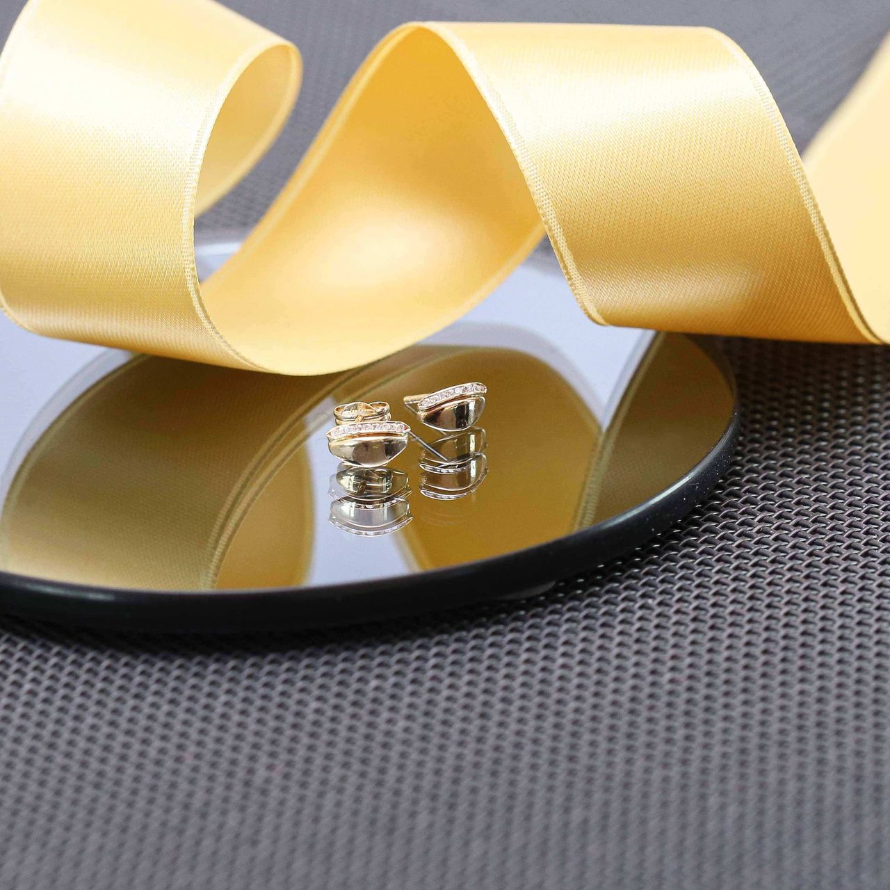 585 Gelbgold-Ohrringe „Tropfen“ Zirkonia