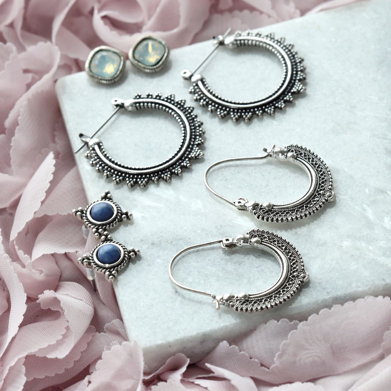 Bijoux zilverkleurige oorbellen set voor dames