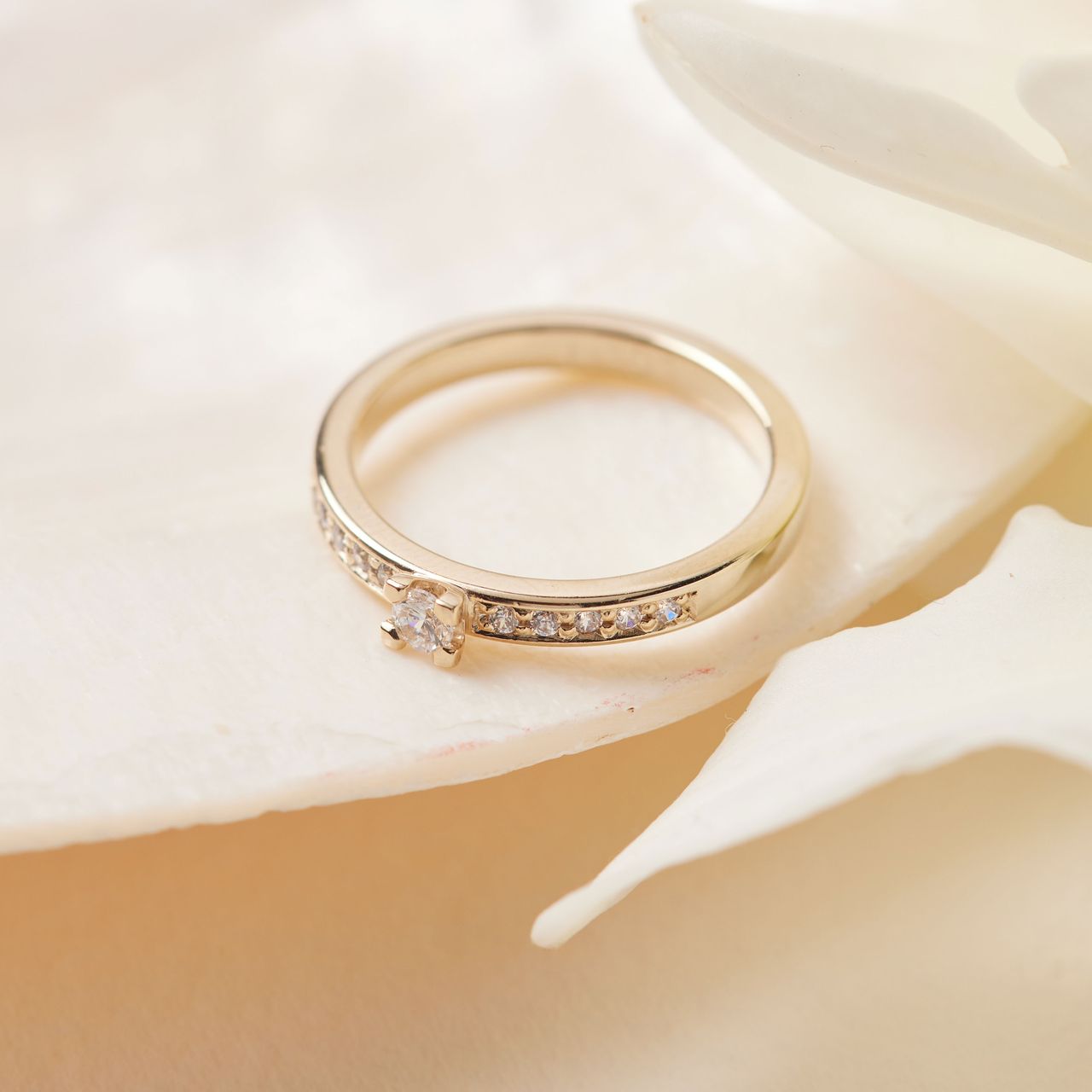 Verlobungsring, 375 Gelbgold, Diamant, Snowdrops 0,20 kt, H101