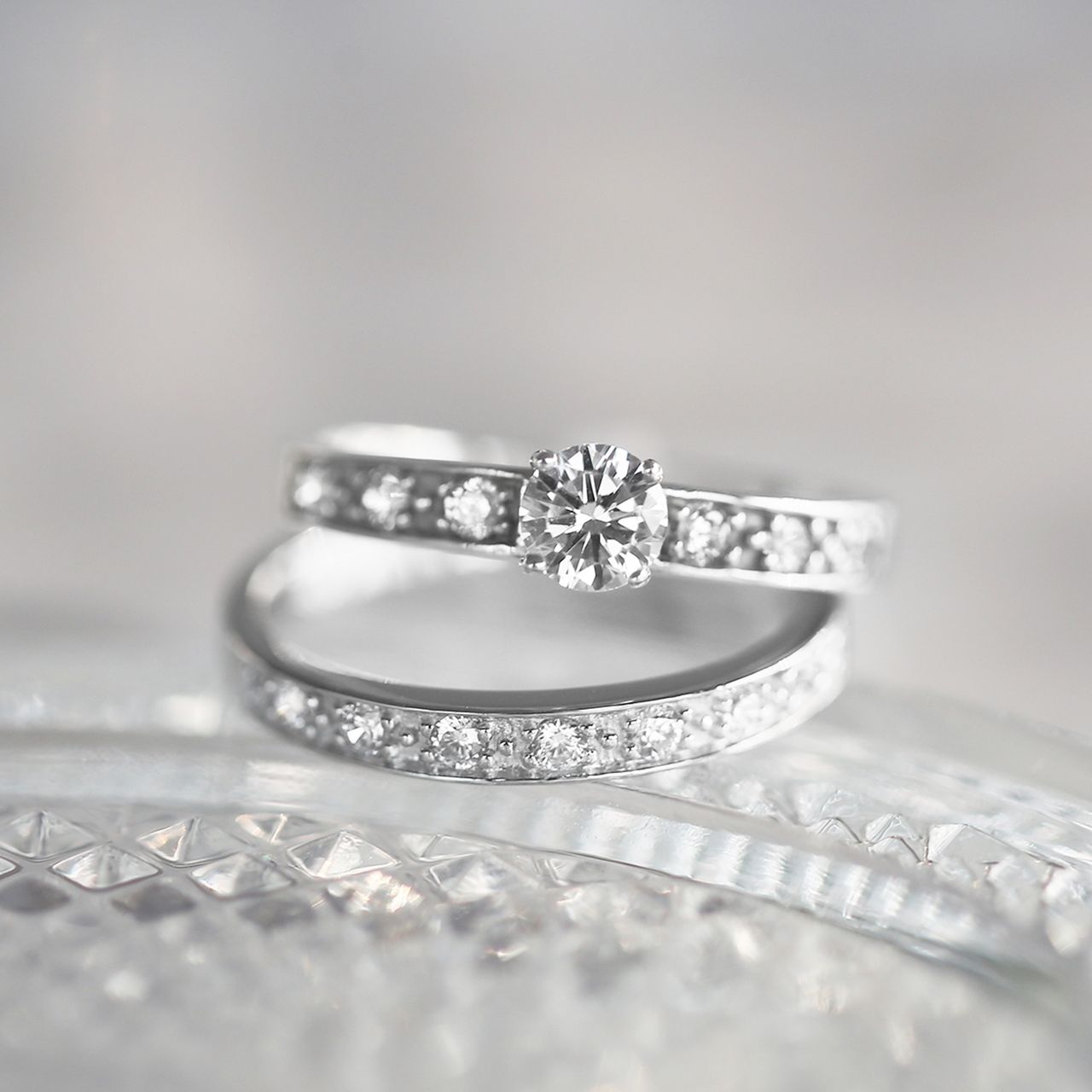 Doppelring aus 925 Silber mit Zirkonia