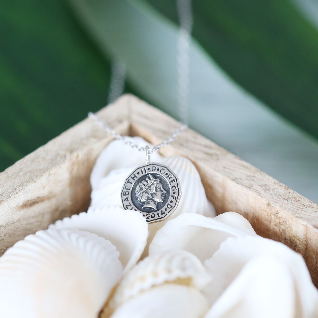 Zilveren ketting&hanger munt queen Bali
