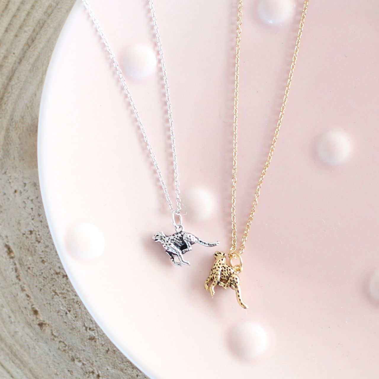 Zilveren ketting&hanger luipaard