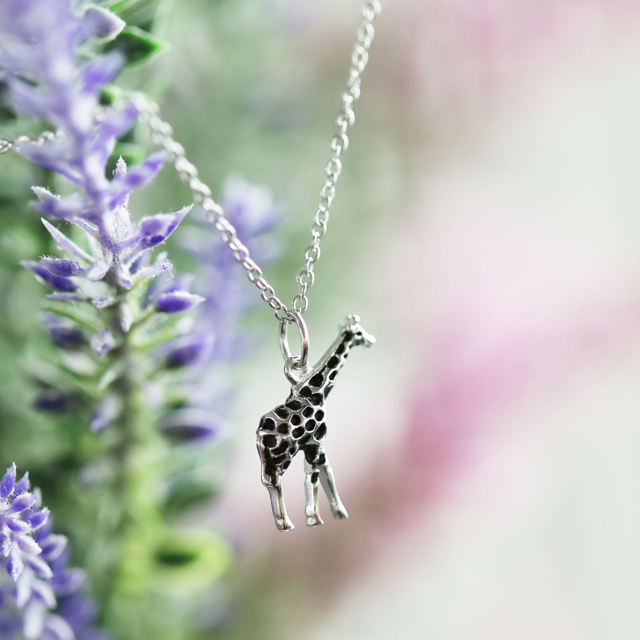 Zilveren ketting&hanger giraf