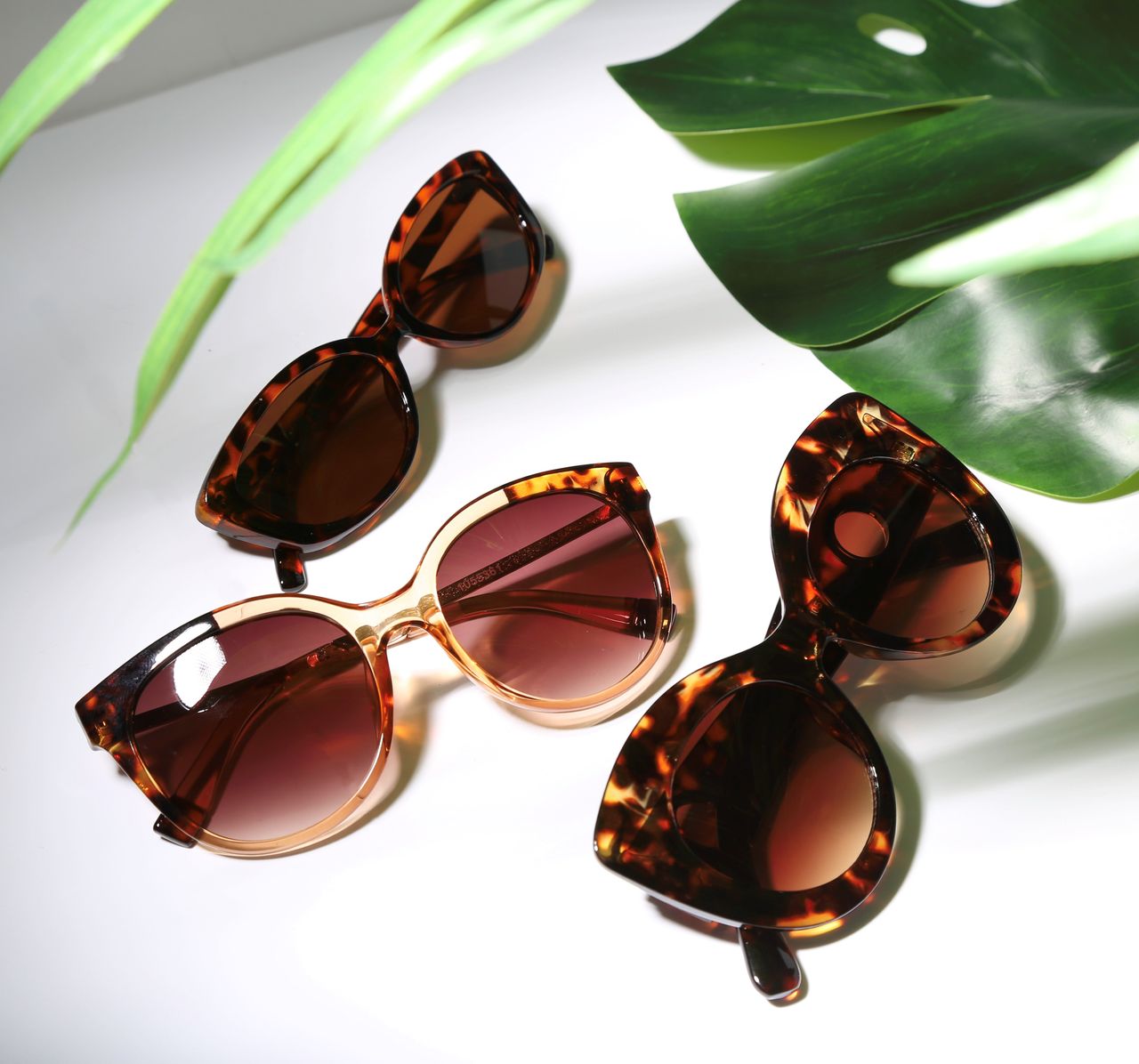 Panterprint zonnebril met bruine cateye glazen