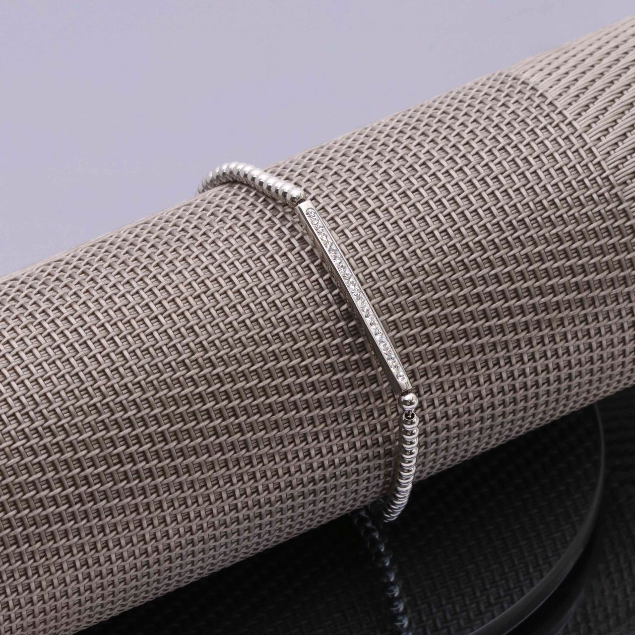 Armband aus Edelstahl, Kugeln/Steg, weißer Kristall