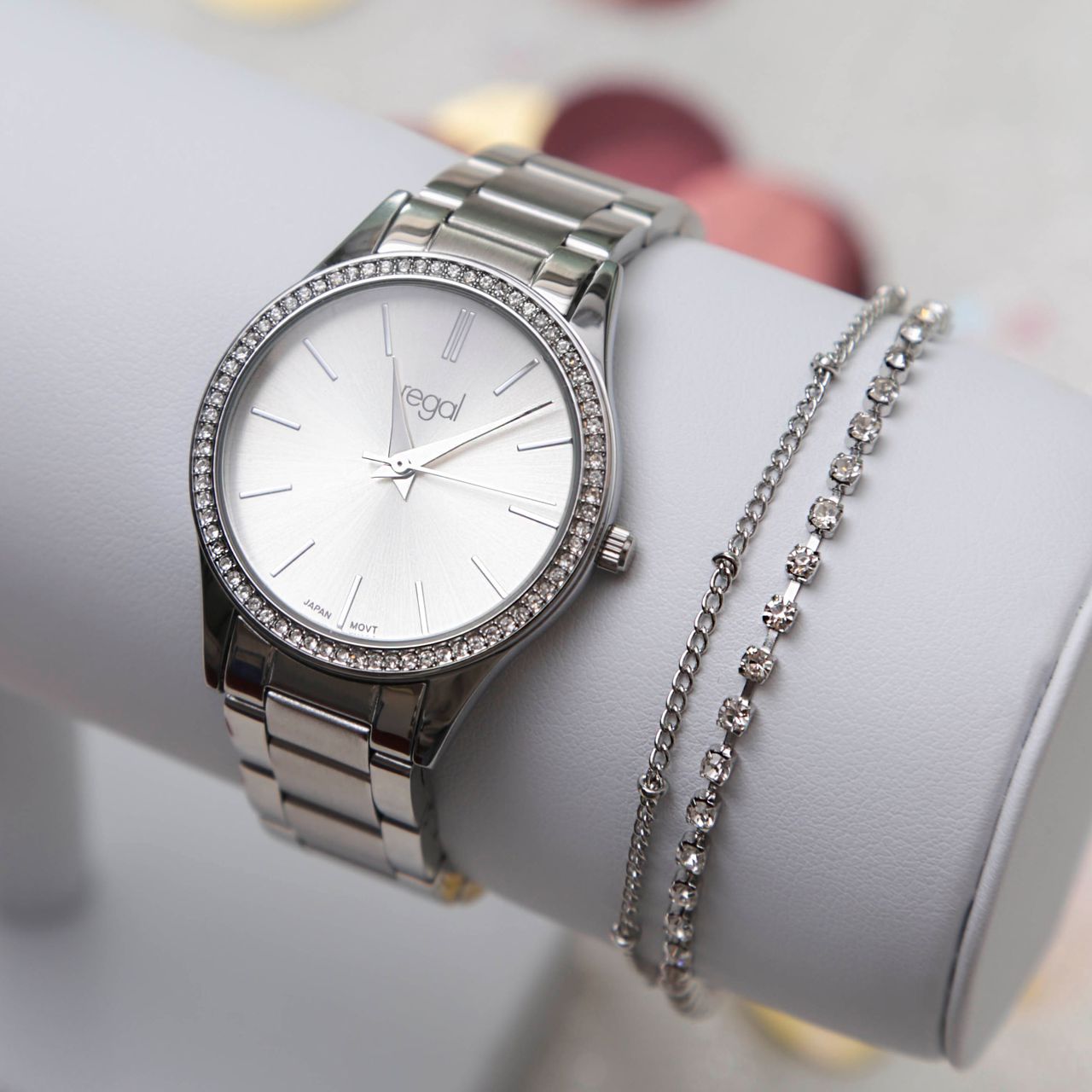 Regal Damenarmbanduhr & Armband in Geschenkbox