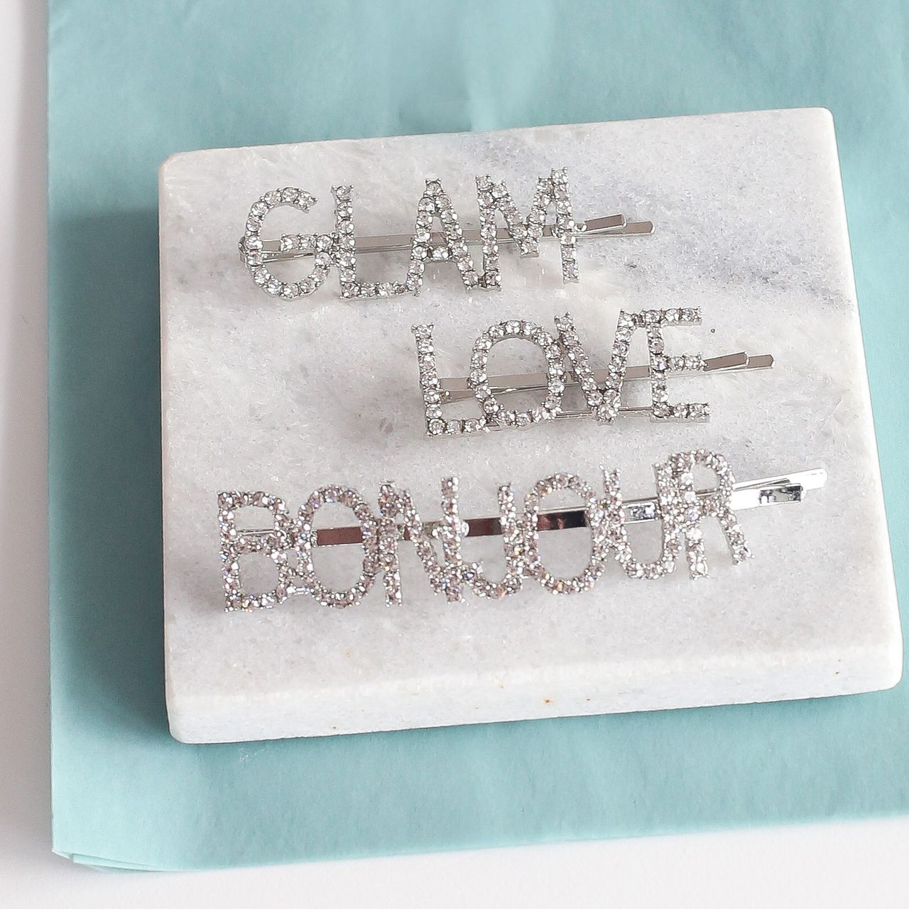 Haarspange mit Schriftzug "Bonjour"
