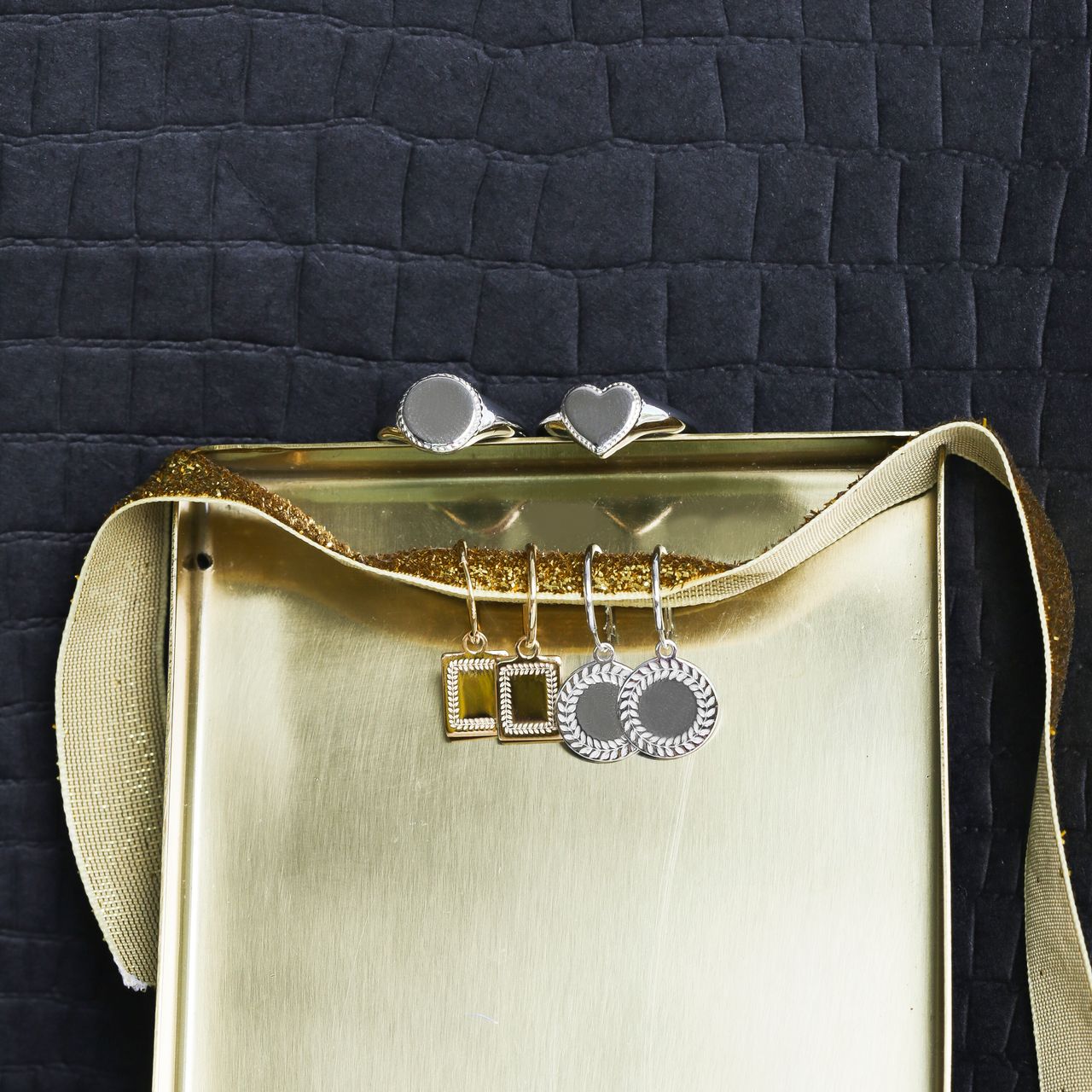 Zilveren oorbellen goldplated Romeinse krans