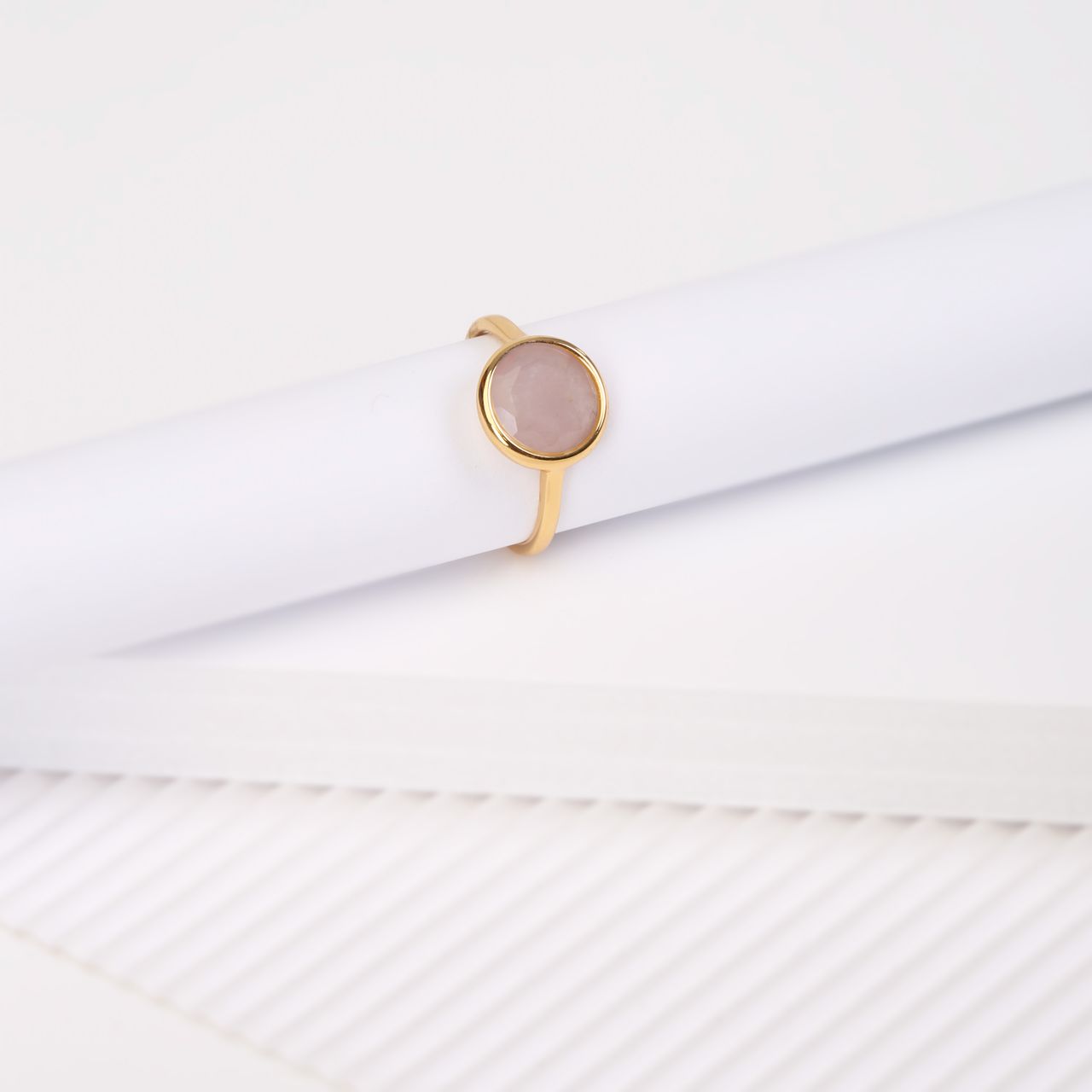 Zilveren ring gold Gemstone rose quartz