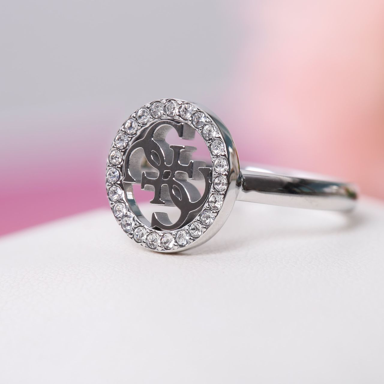 Guess stalen ring 4G kristal EQUILIBRE