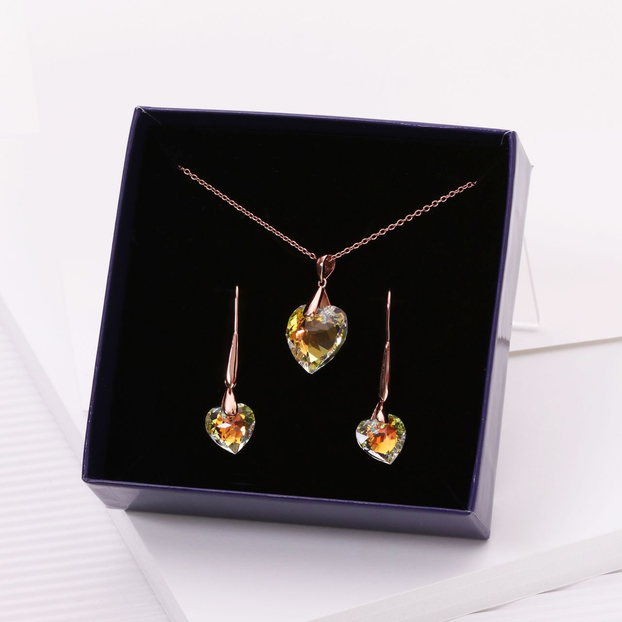 Zilveren set rose kristal AB