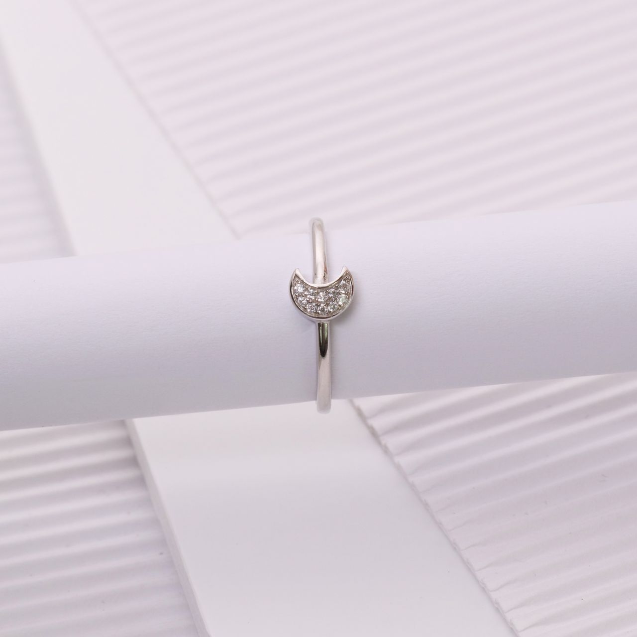 Zilveren ring maan met zirkonia
