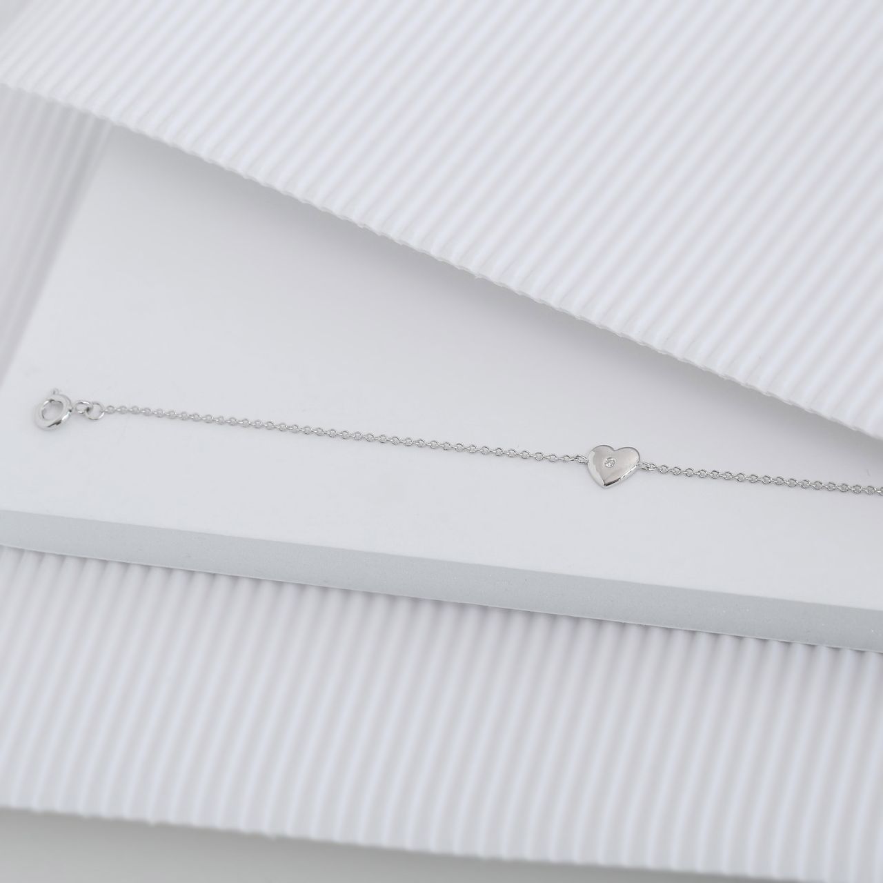 Zilveren armband hart zirkonia