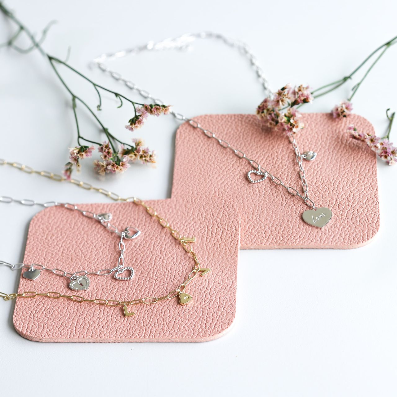 Zilveren ketting bedels harten /love