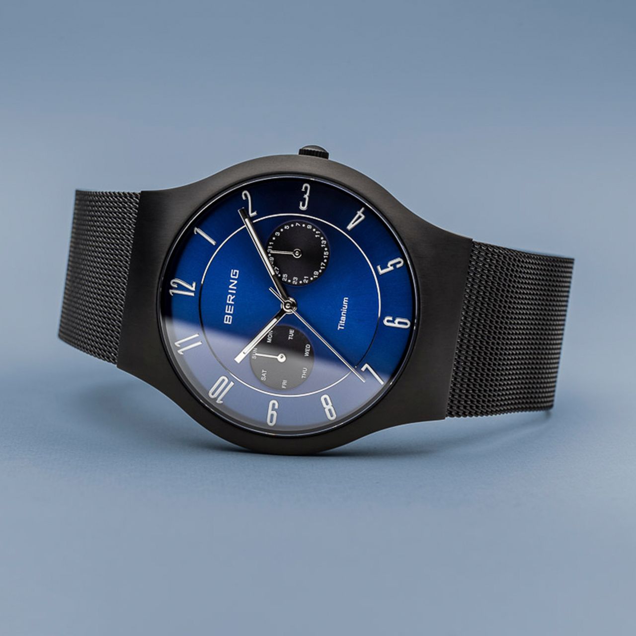 Bering Heren Horloge Titanium Zwart 11939-078