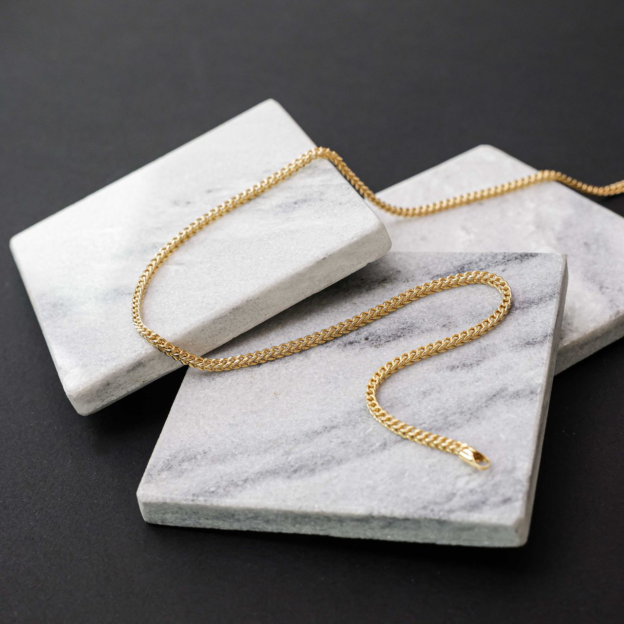 Halskette, 375 Gold, mit quadratischem Spiga-Kettenglied, 2,8 mm