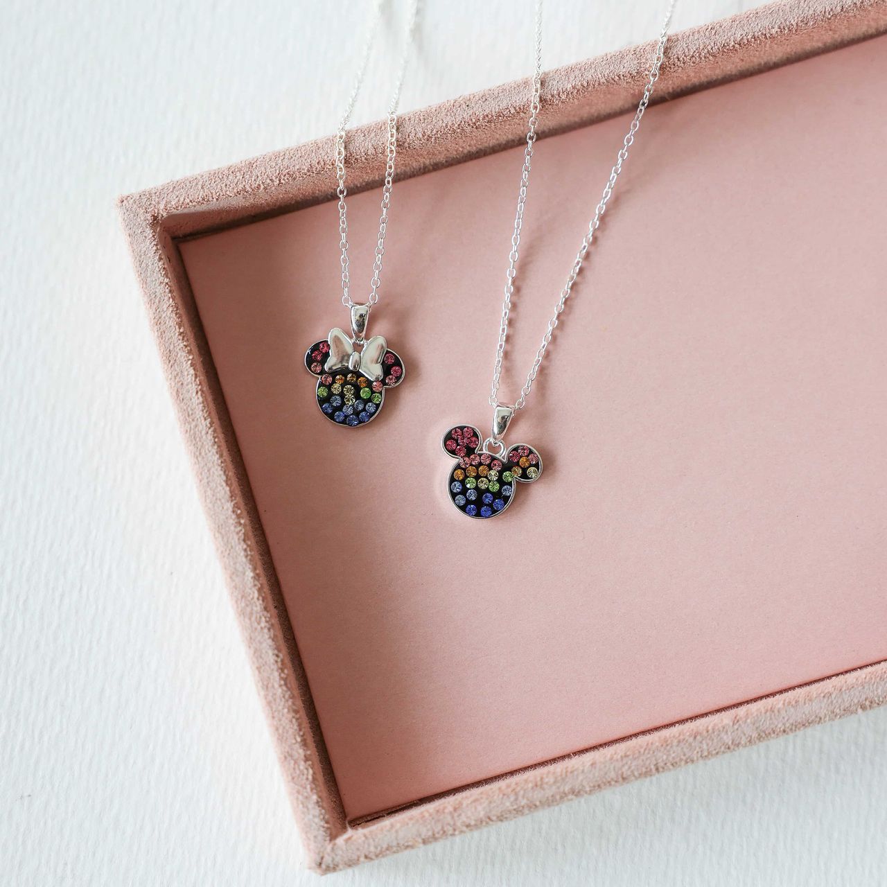 Zilveren Disney Mickey ketting kristal