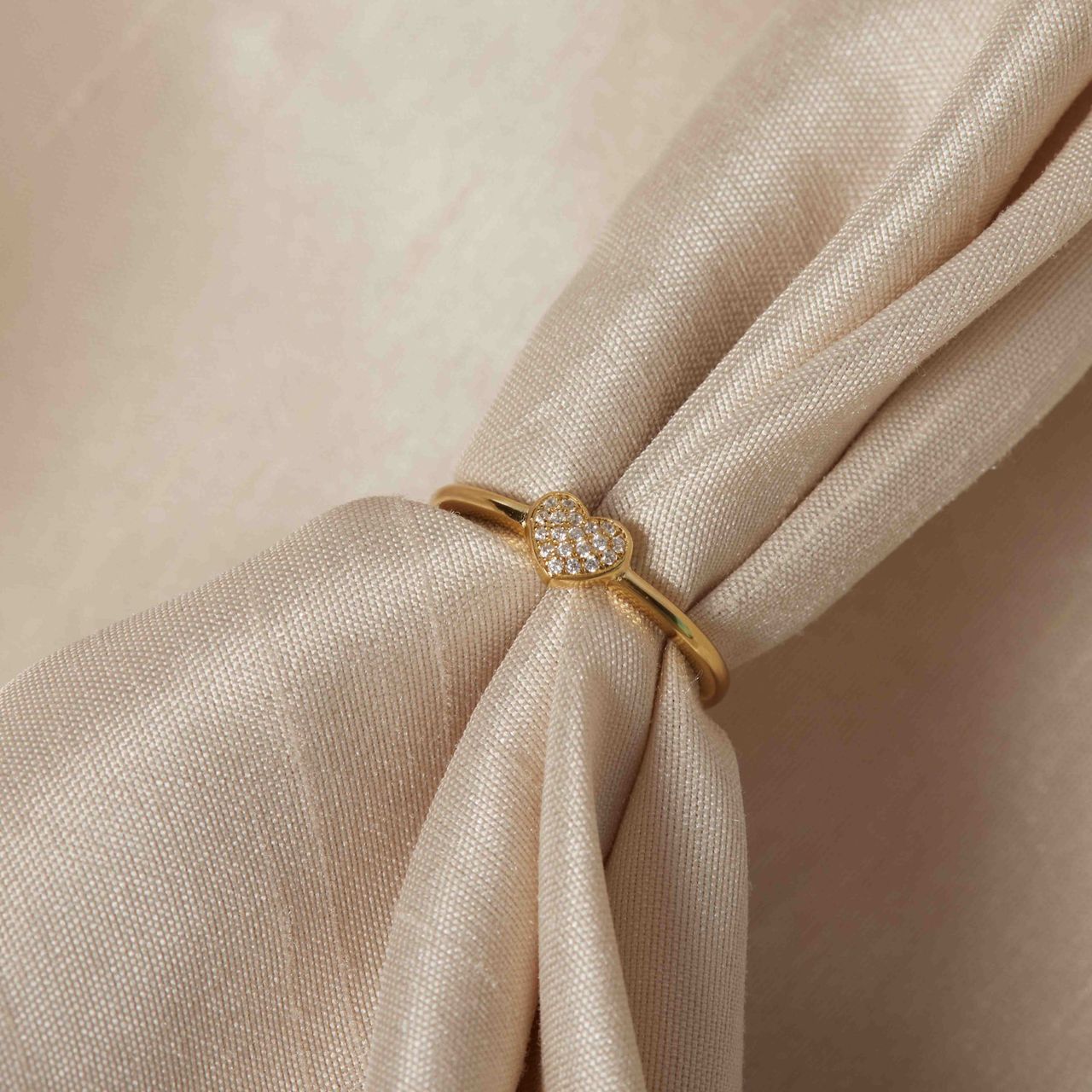 Zilveren goldplated ring hart met zirkonia voor dames