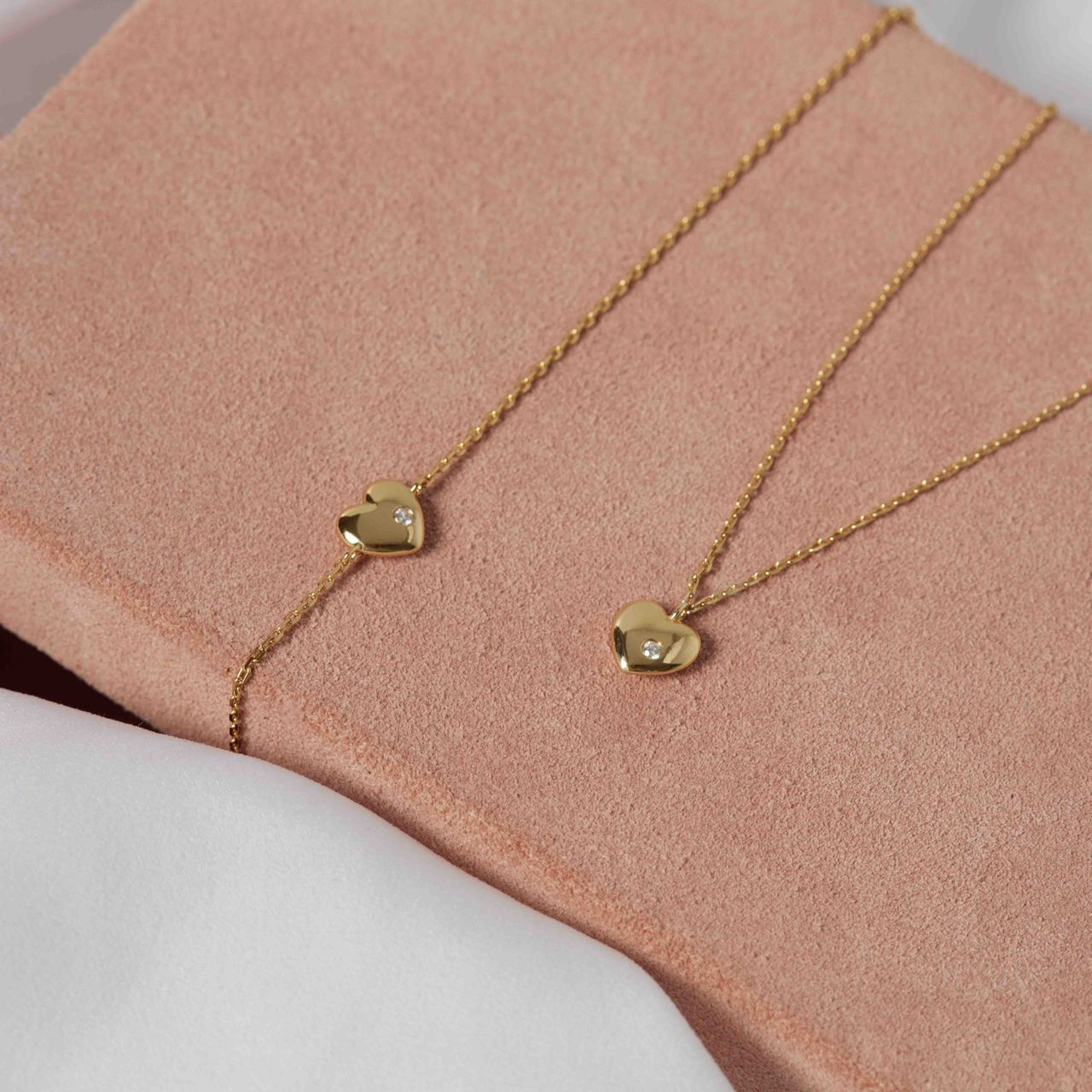 Zilveren goldplated bedelarmband hartje met zirkonia voor dames