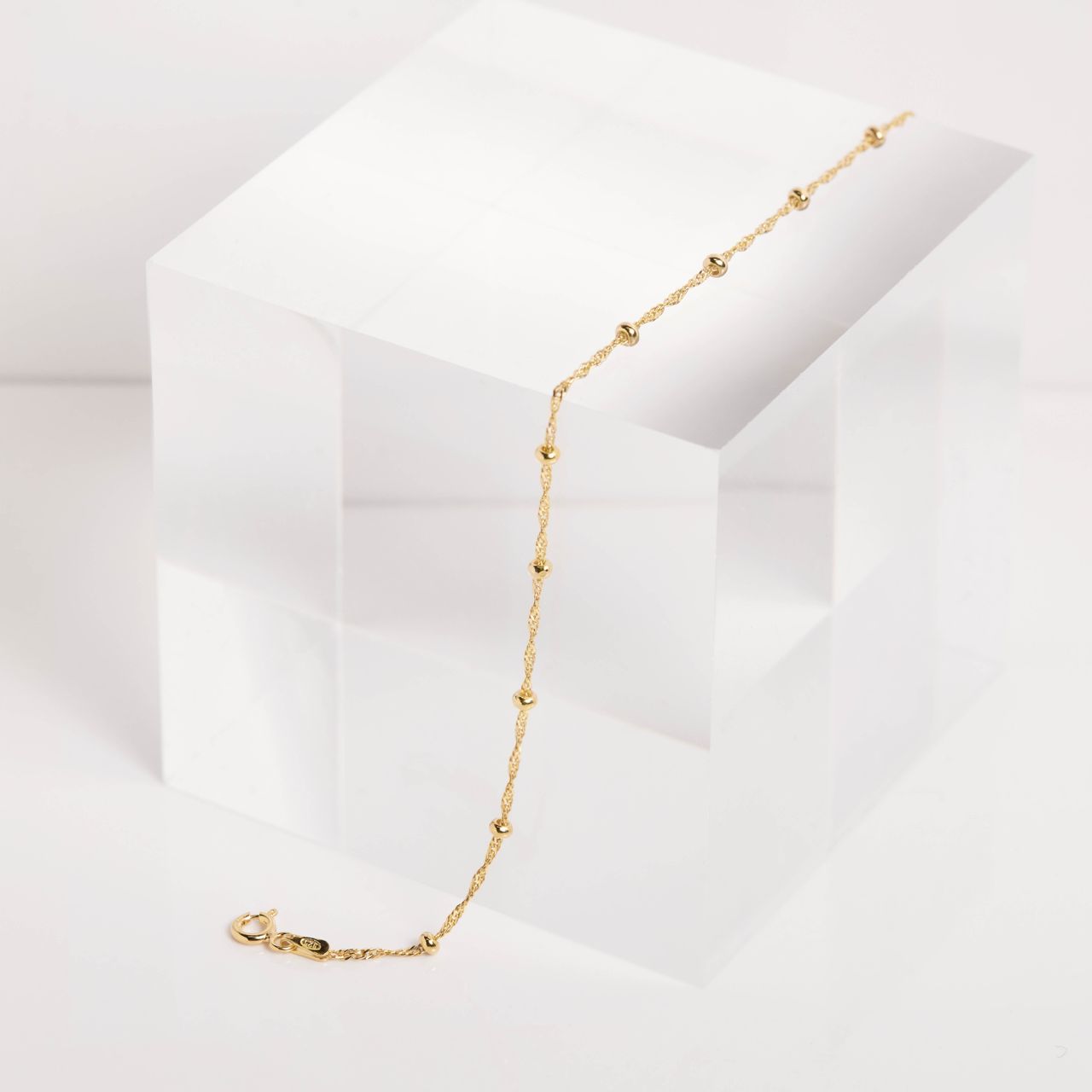 Gerecycleerd zilveren golplated armband bolletjes