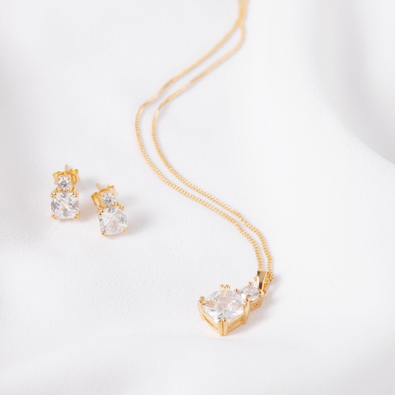 Zilveren goldplated sieradenset met zirkonia voor dames