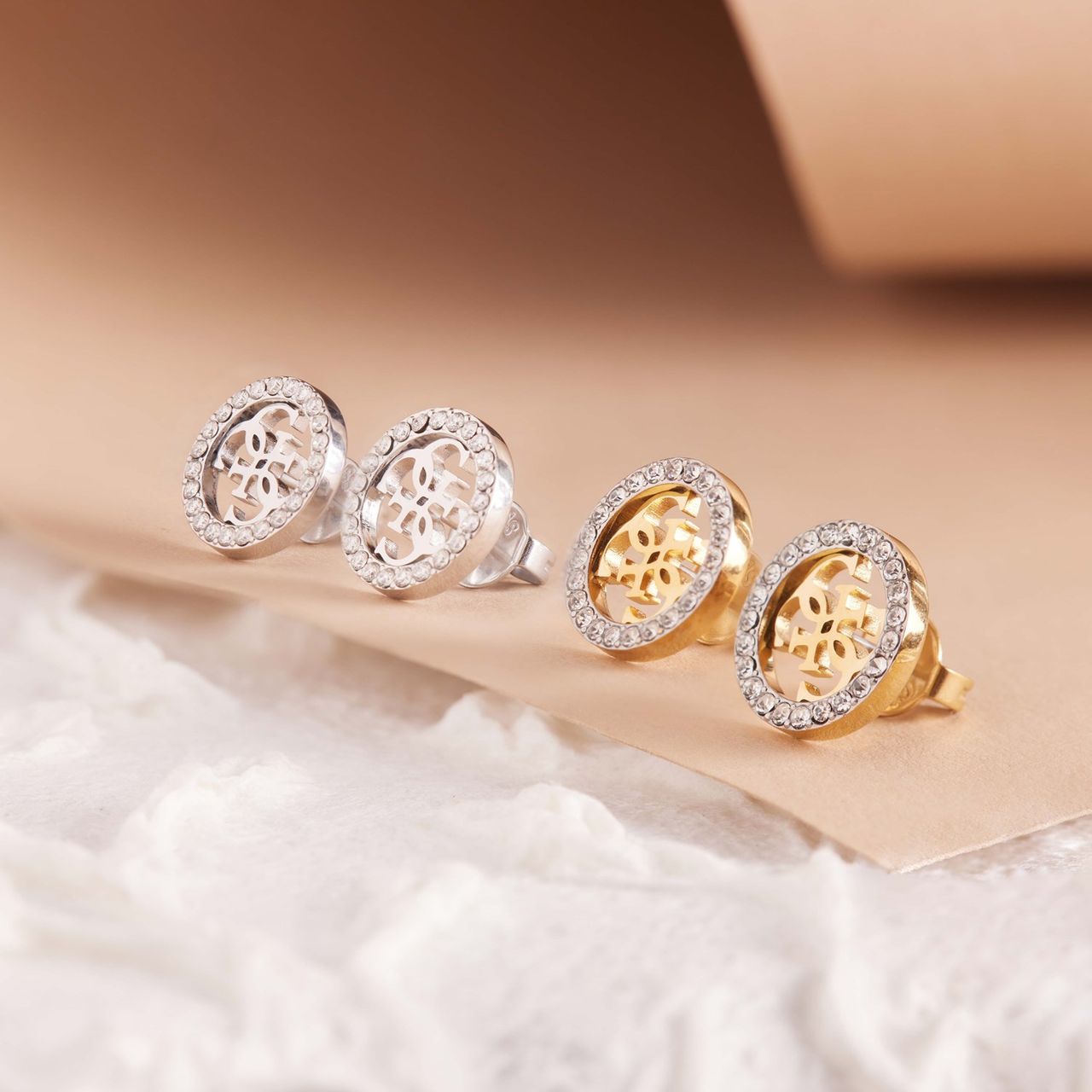 Guess stalen goldplated oorknoppen met kristal voor dames