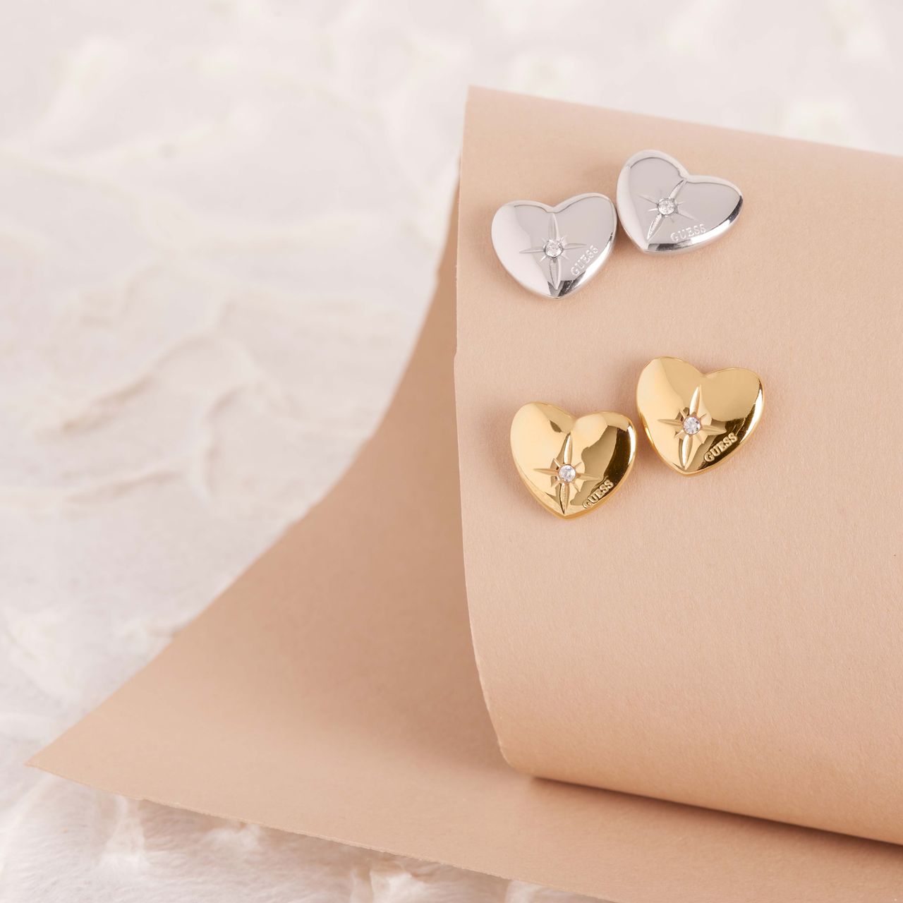 Guess stalen oorknoppen hart TALISMANIA