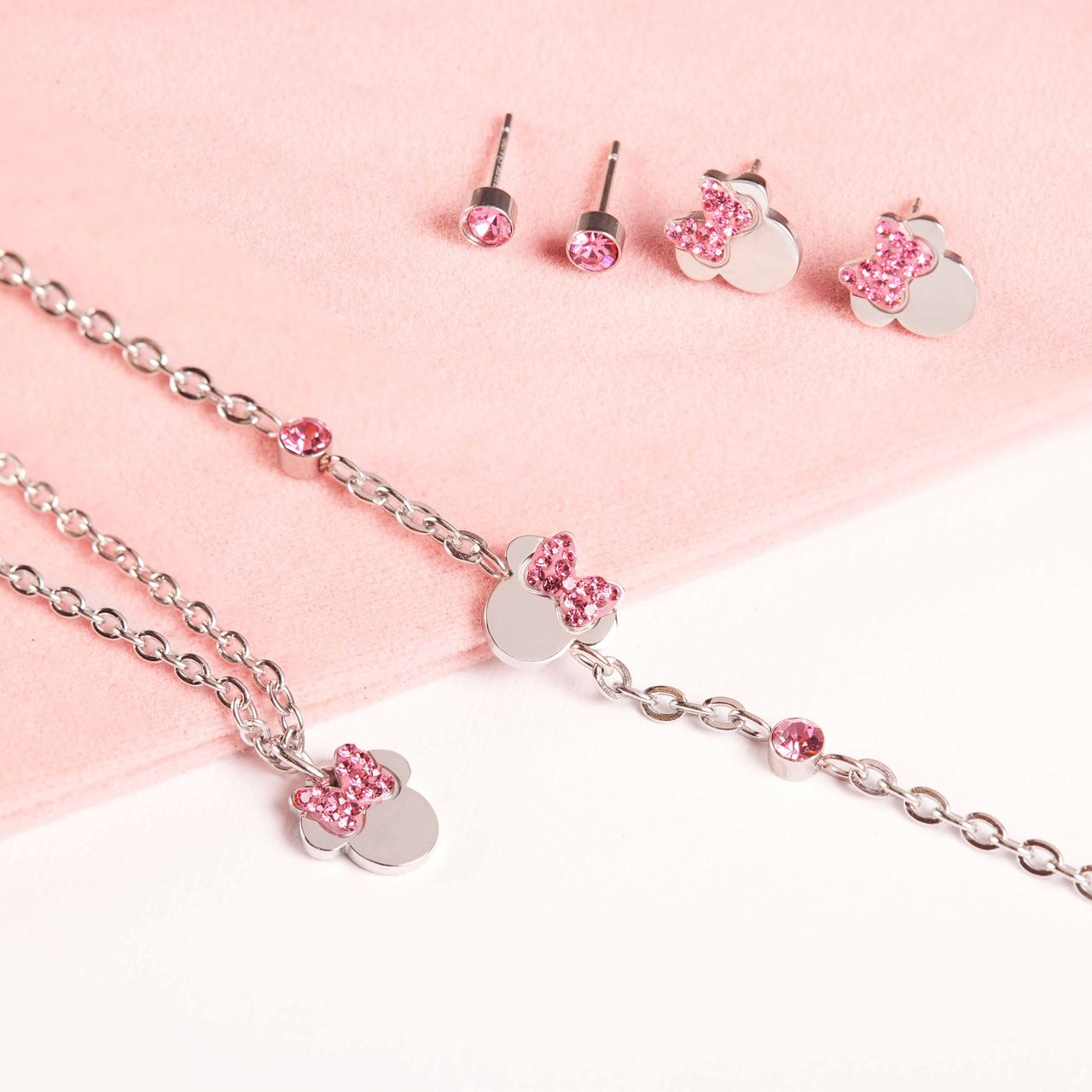 Stainless steel armband Minnie Mouse met roze kristal