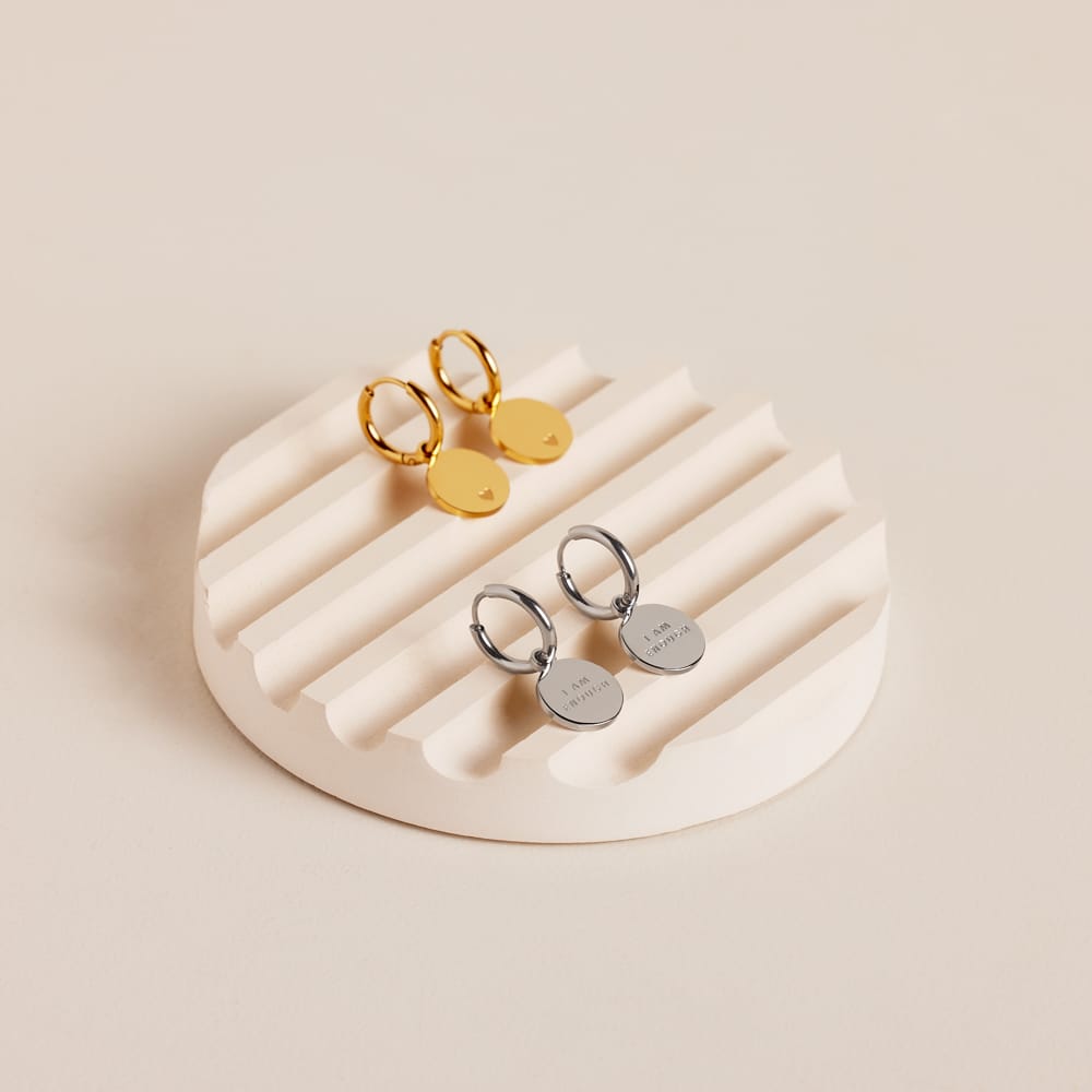 Stalen goldplated oorringen met I am enough voor dames