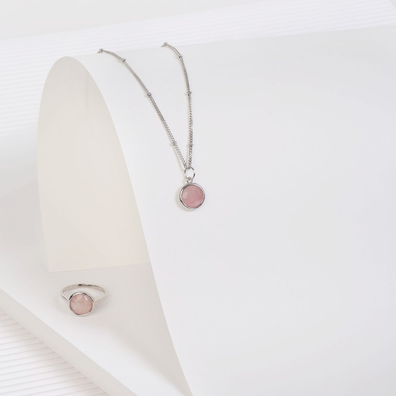 Zilveren ring Gemstone rose quartz