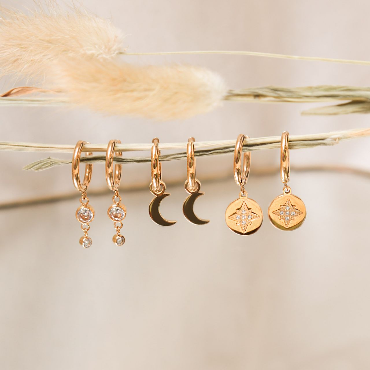 Stalen goldplated oorringen met hanger met zirkonia voor dames