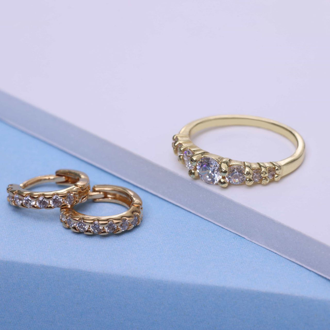 Zilveren goldplated kinderoorringen zirkonia