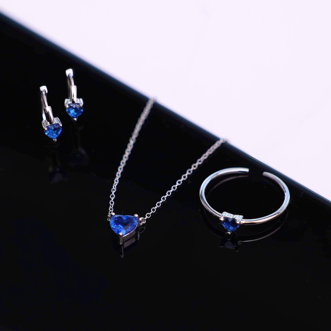 Zilveren ring Love month stone hart