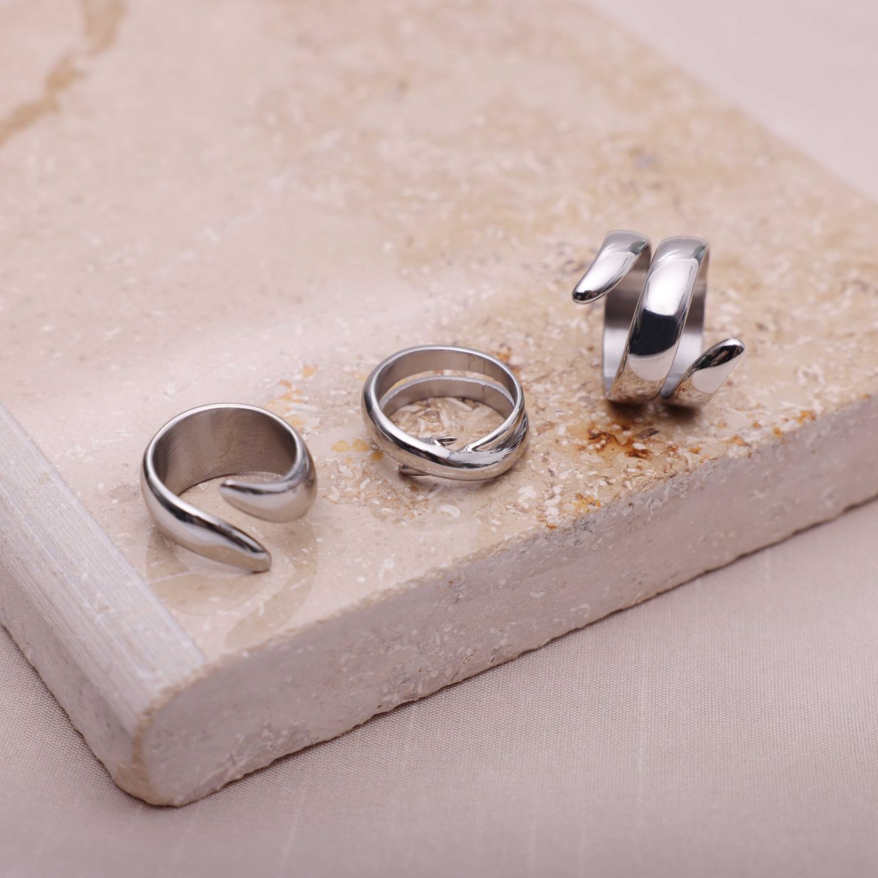 Gerecycleerd stainless steel ring vignetta