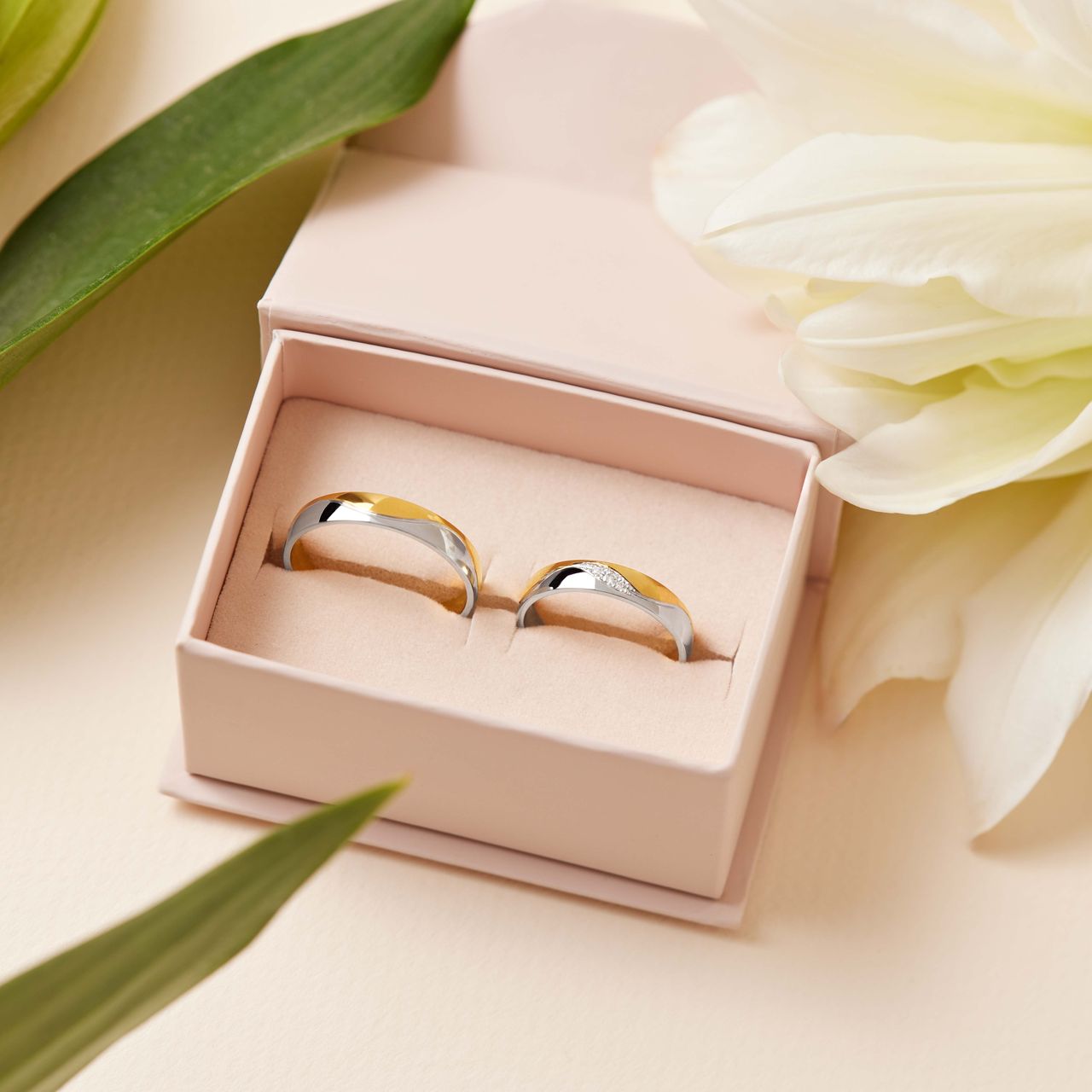 14K bicolor gouden trouwring Heren 4mm Mimosa