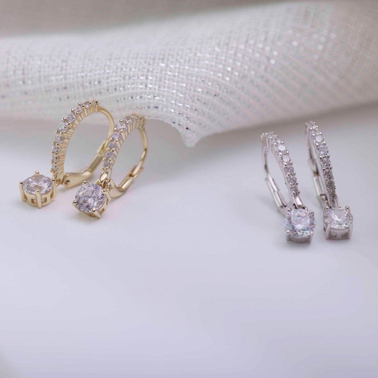 Zilveren goldplated oorringen met hanger zirkonia met zirkonia voor dames