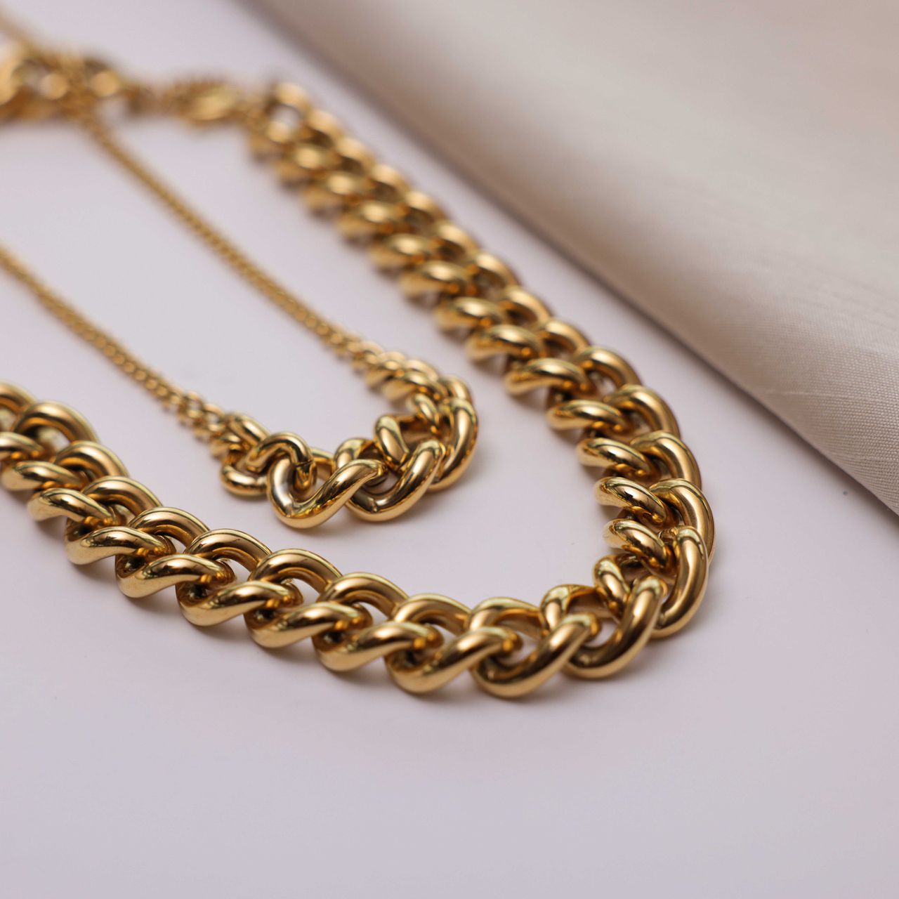 Gerecycled stalen 18 karaat goldplated ketting laetitia