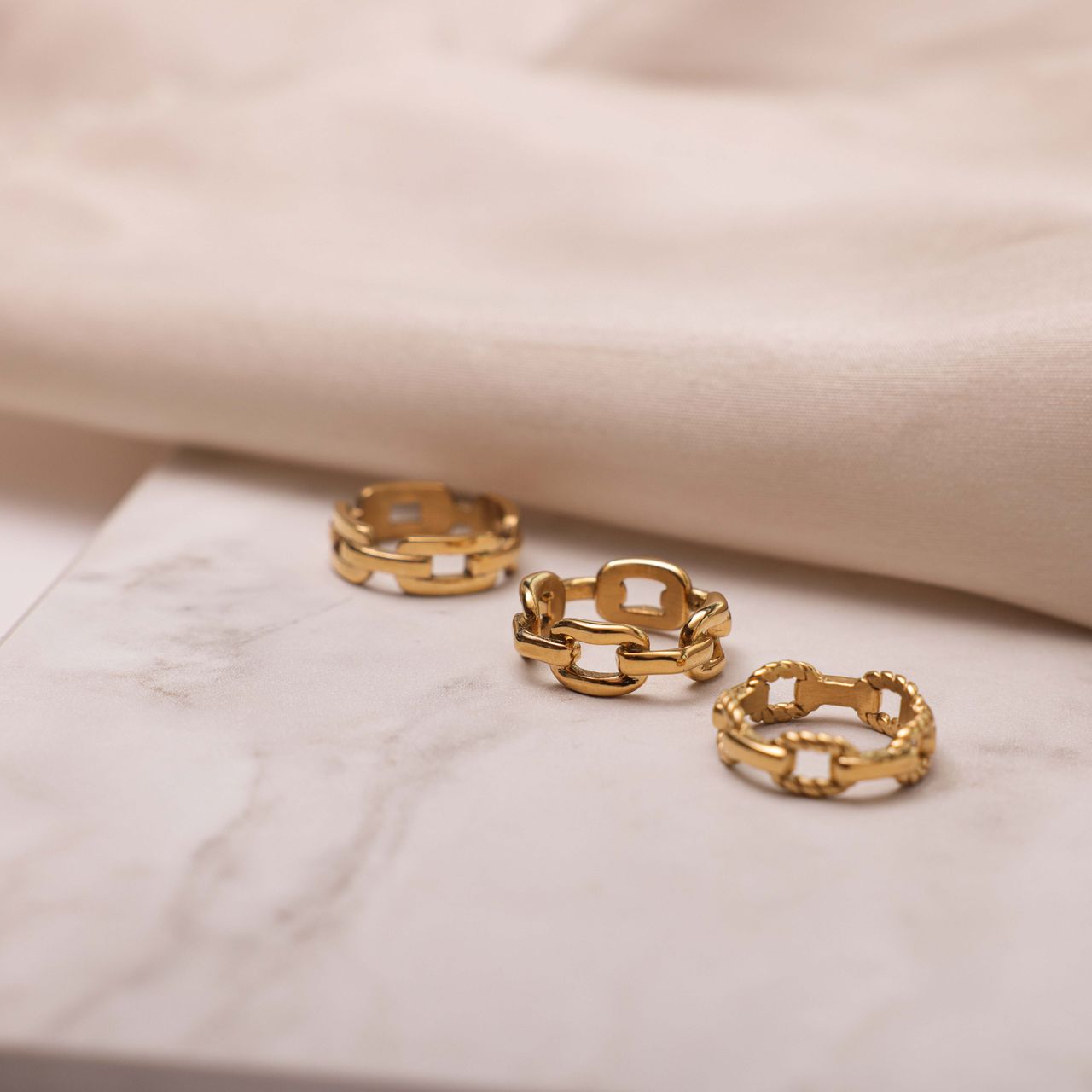 Stainless steel goldplated ring voor dames