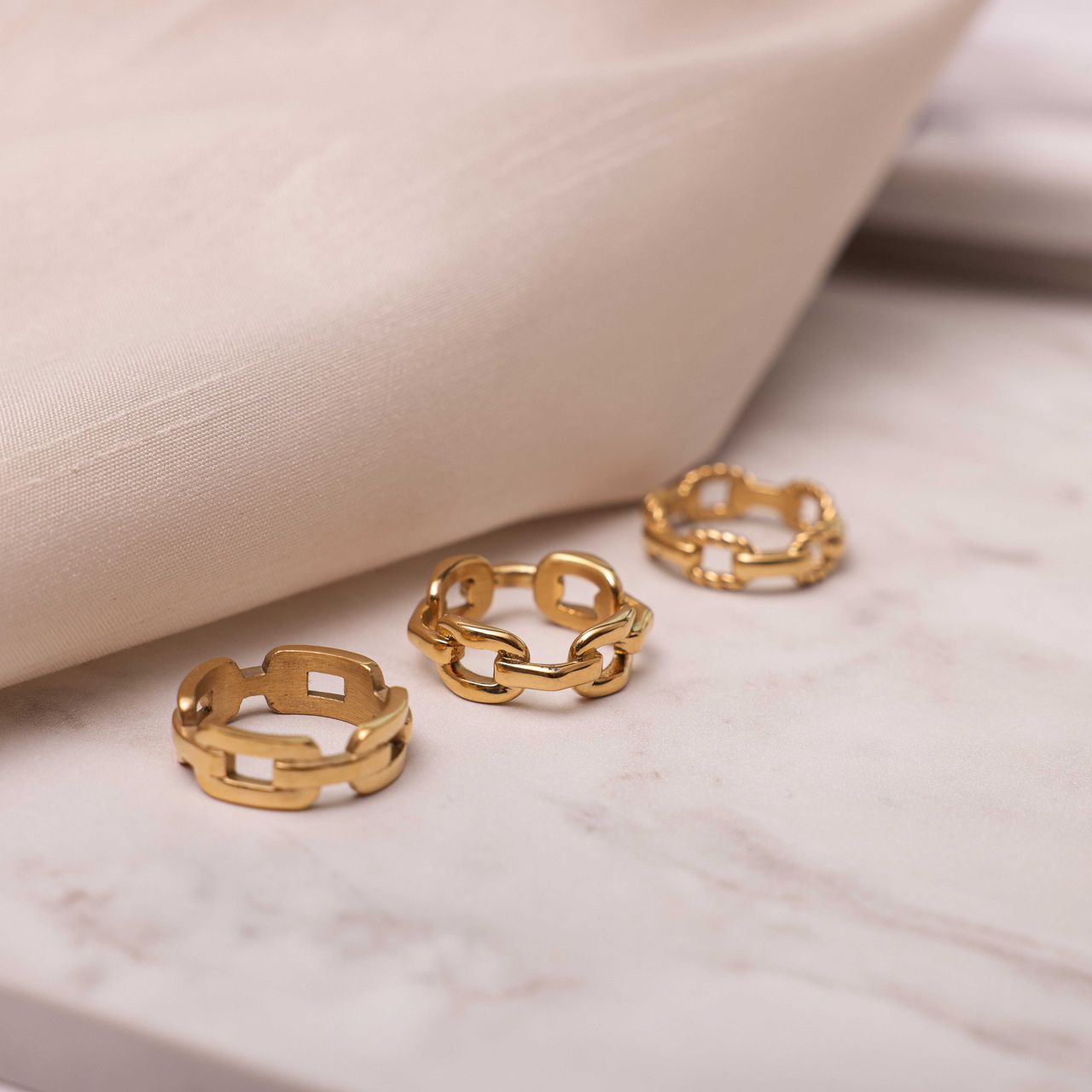 Stainless steel goldplated ring voor dames